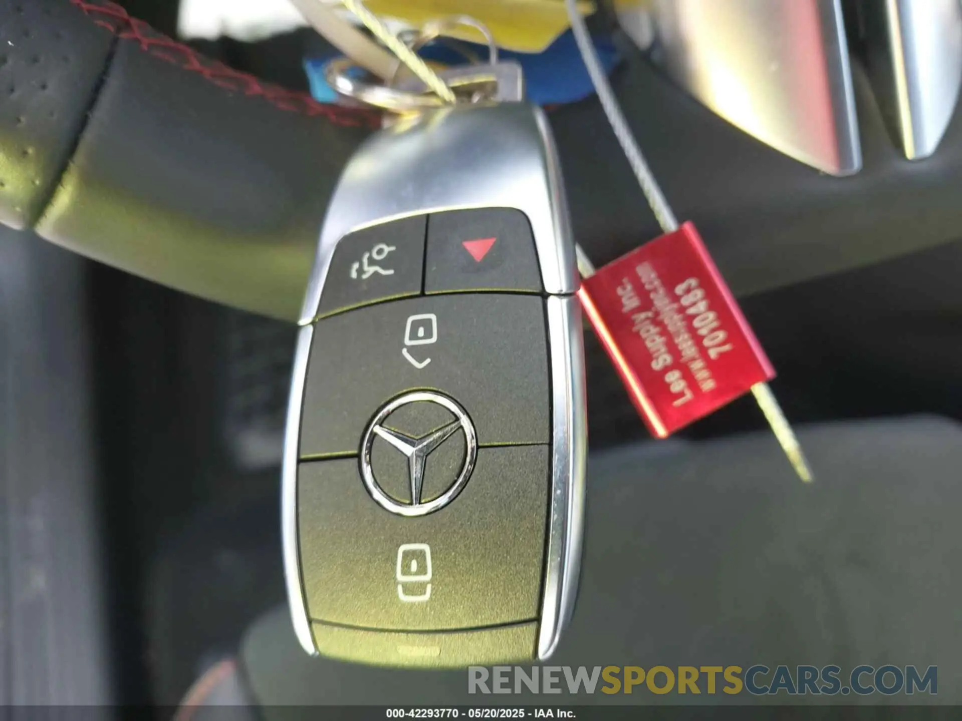 11 Photograph of a damaged car W1N9M0KB8RN104156 MERCEDES-BENZ EQB 300 SUV 2024