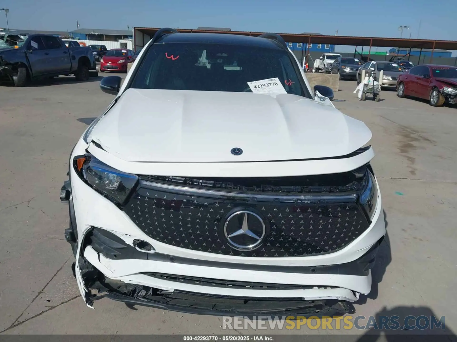 12 Photograph of a damaged car W1N9M0KB8RN104156 MERCEDES-BENZ EQB 300 SUV 2024