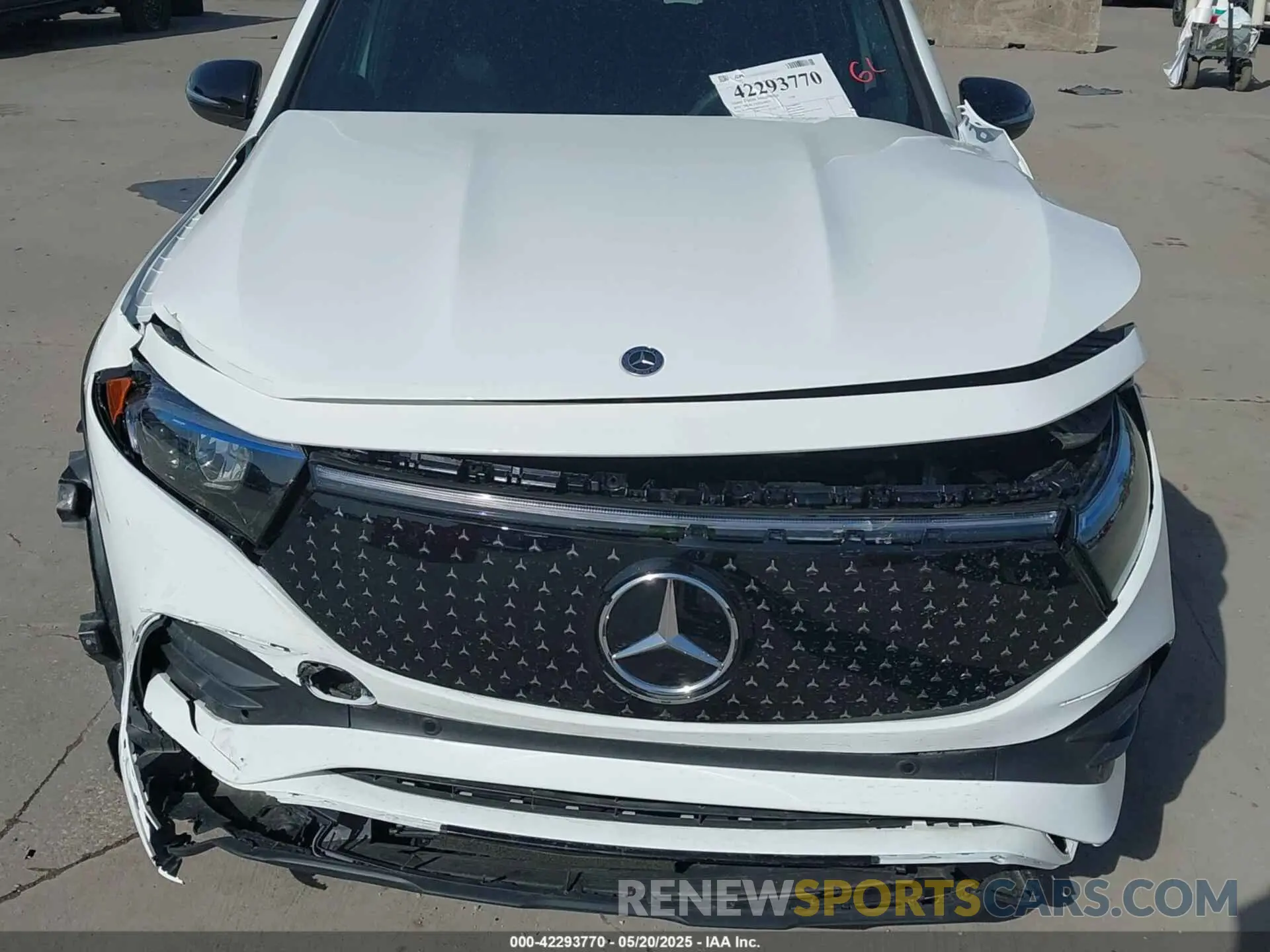 6 Photograph of a damaged car W1N9M0KB8RN104156 MERCEDES-BENZ EQB 300 SUV 2024