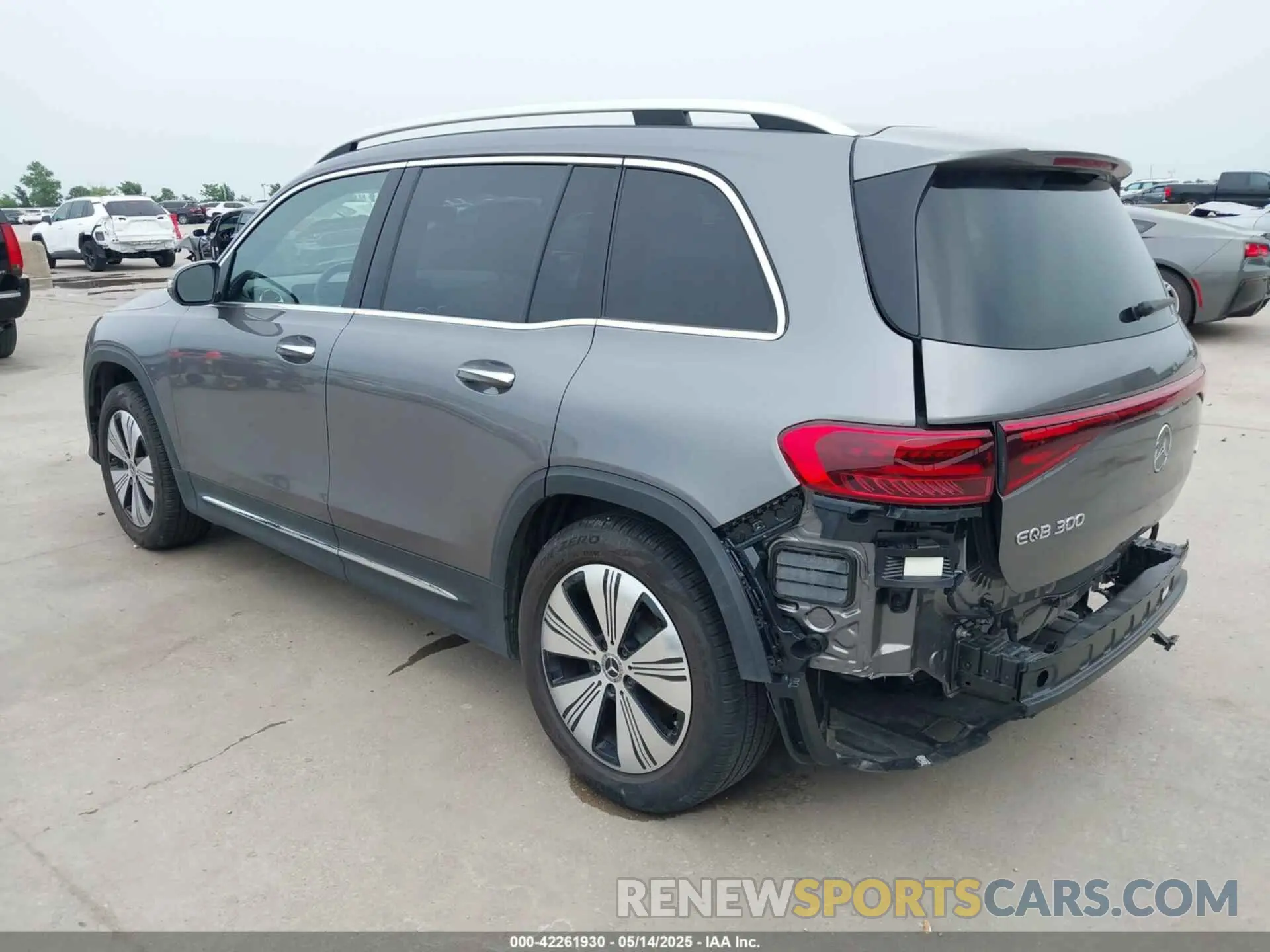 3 Photograph of a damaged car W1N9M0KBXRN079941 MERCEDES-BENZ EQB 300 SUV 2024