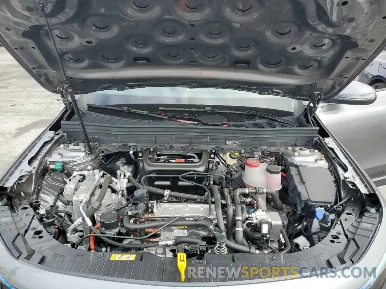 12 Photograph of a damaged car W1N9M1DB4RN079257 MERCEDES-BENZ EQB 350 4M 2024