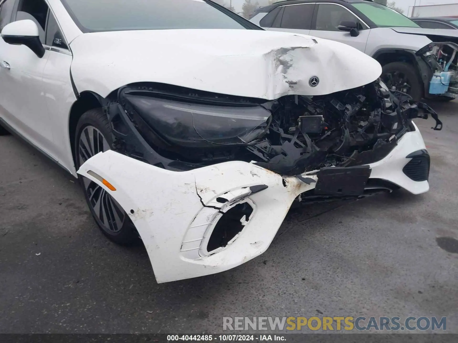 6 Photograph of a damaged car W1KEG1CB5PF017894 MERCEDES-BENZ EQE 350 2023