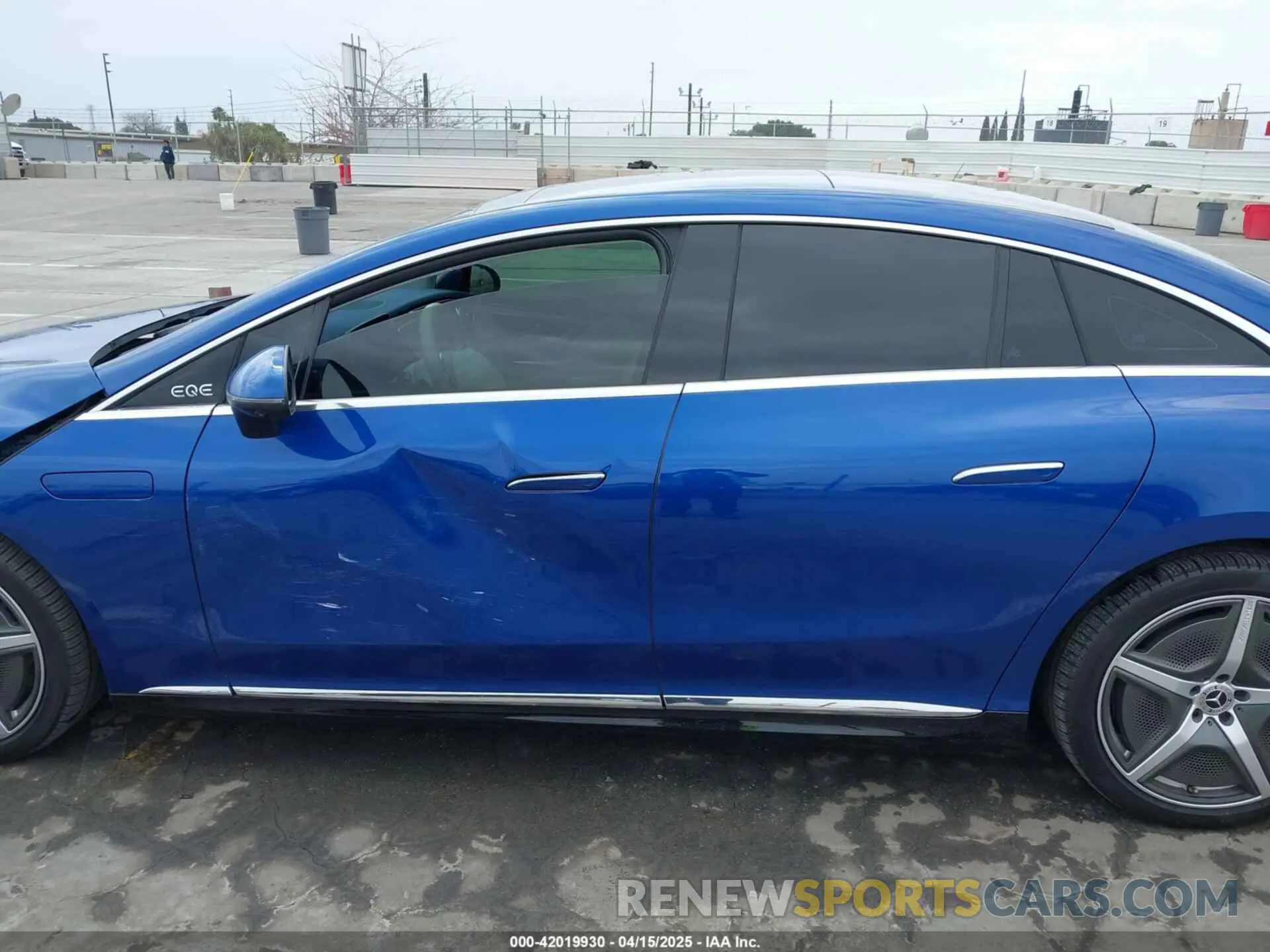 14 Photograph of a damaged car W1KEG2BB3PF020025 MERCEDES-BENZ EQE 350 2023
