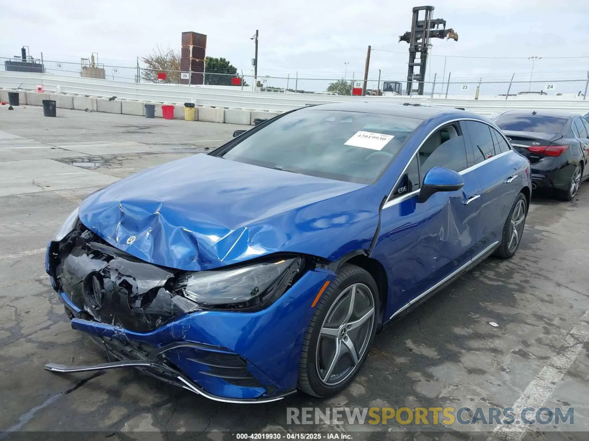 2 Photograph of a damaged car W1KEG2BB3PF020025 MERCEDES-BENZ EQE 350 2023
