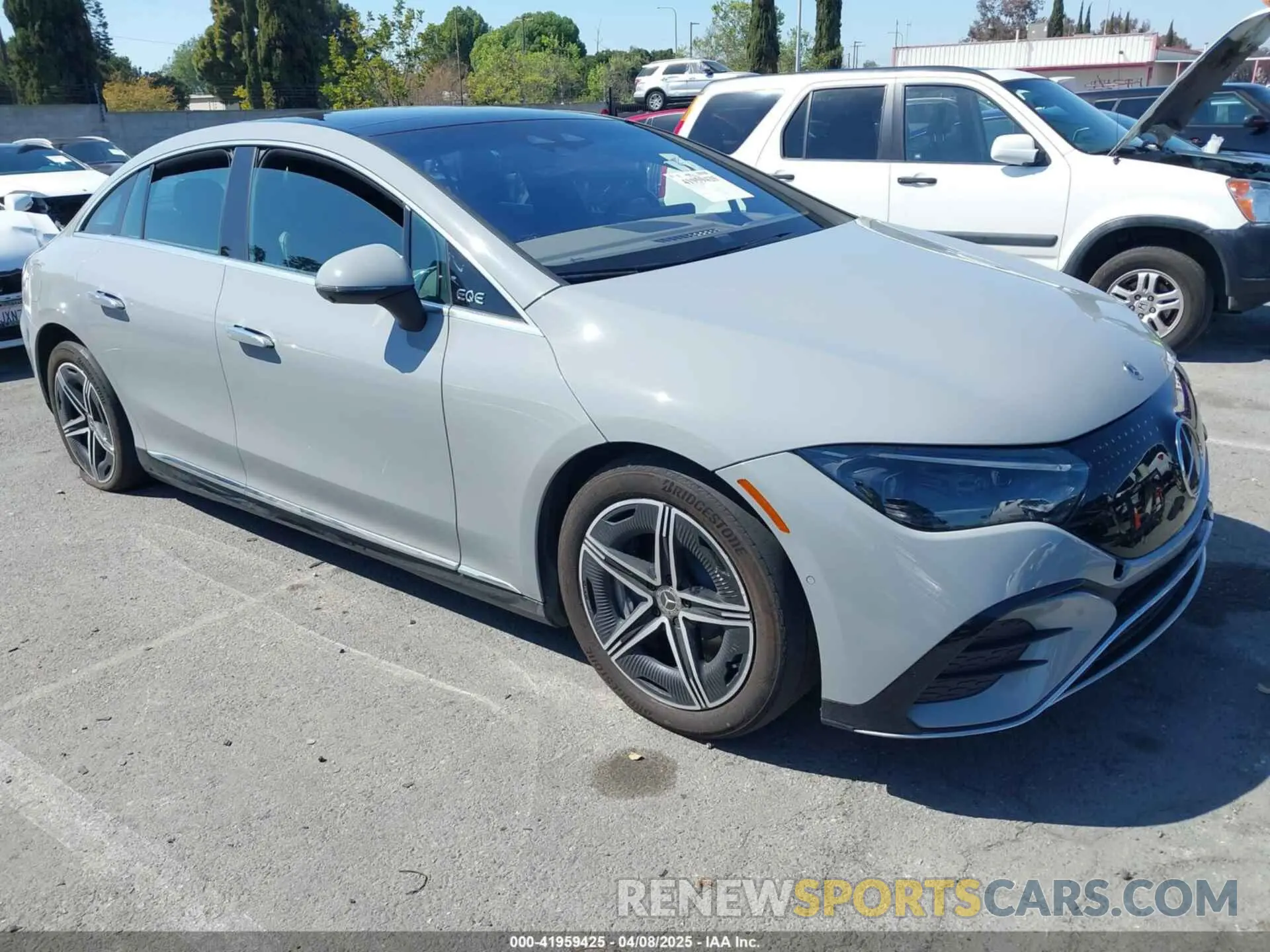 1 Photograph of a damaged car W1KEG2BB6PF014607 MERCEDES-BENZ EQE 350 2023