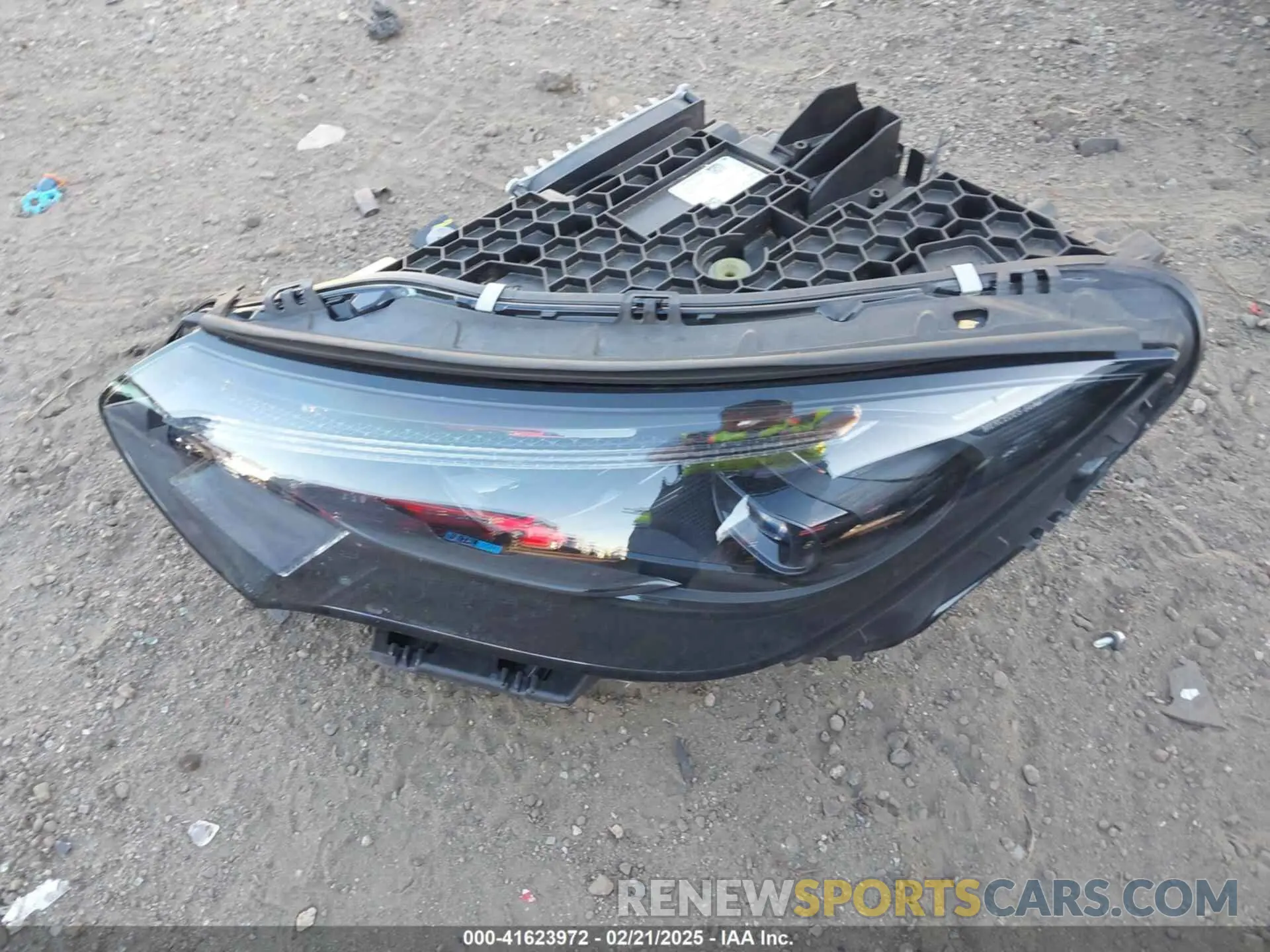 12 Photograph of a damaged car W1KEG2BB9PF035371 MERCEDES-BENZ EQE 350 2023