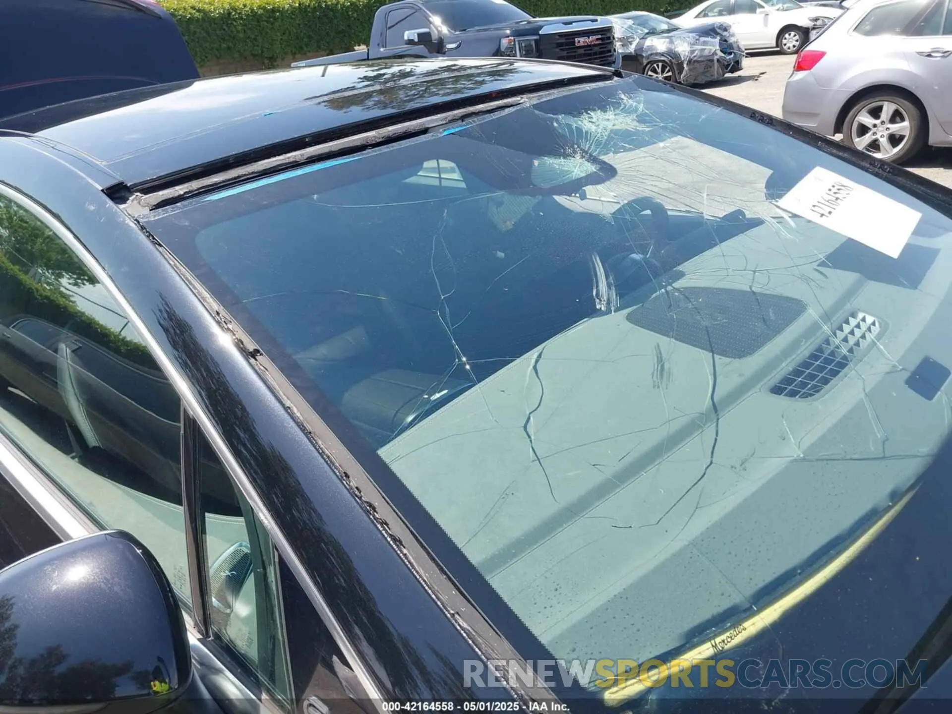 6 Photograph of a damaged car W1KEG1CB4RF053238 MERCEDES-BENZ EQE 350 2024