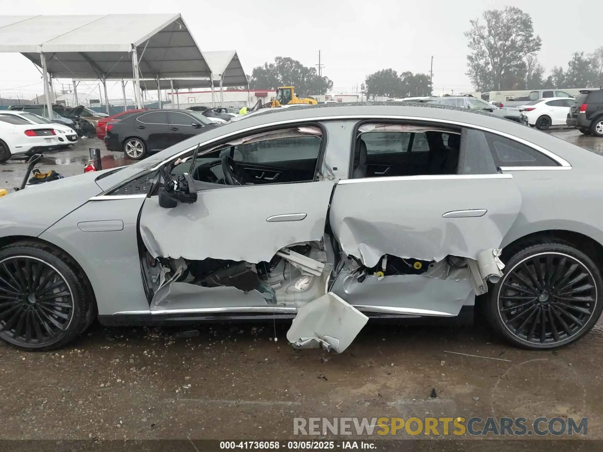 14 Photograph of a damaged car W1KEG2BB9RF049242 MERCEDES-BENZ EQE 350+ 2024
