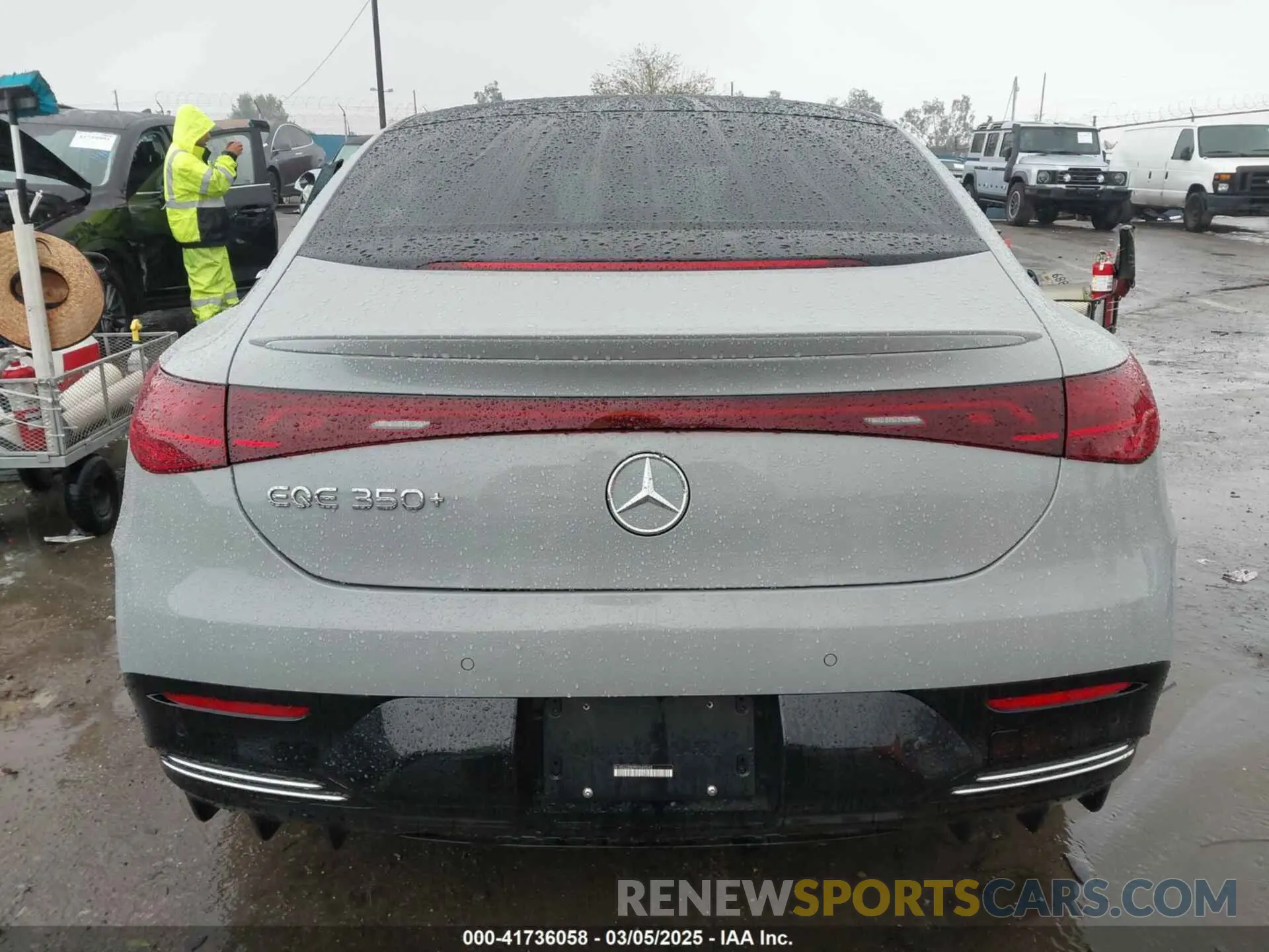 16 Photograph of a damaged car W1KEG2BB9RF049242 MERCEDES-BENZ EQE 350+ 2024