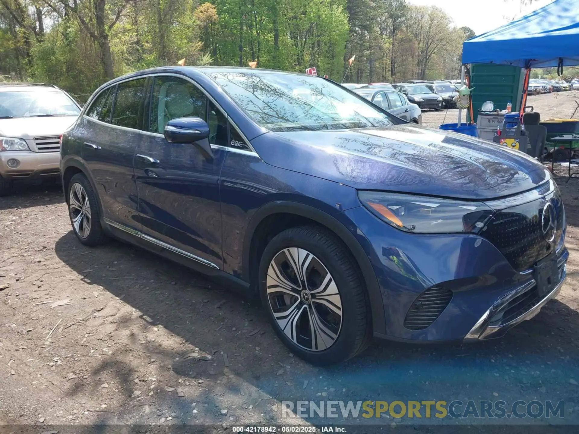 13 Photograph of a damaged car 4JGGM1CB0PA015927 MERCEDES-BENZ EQE 350 SUV 2023