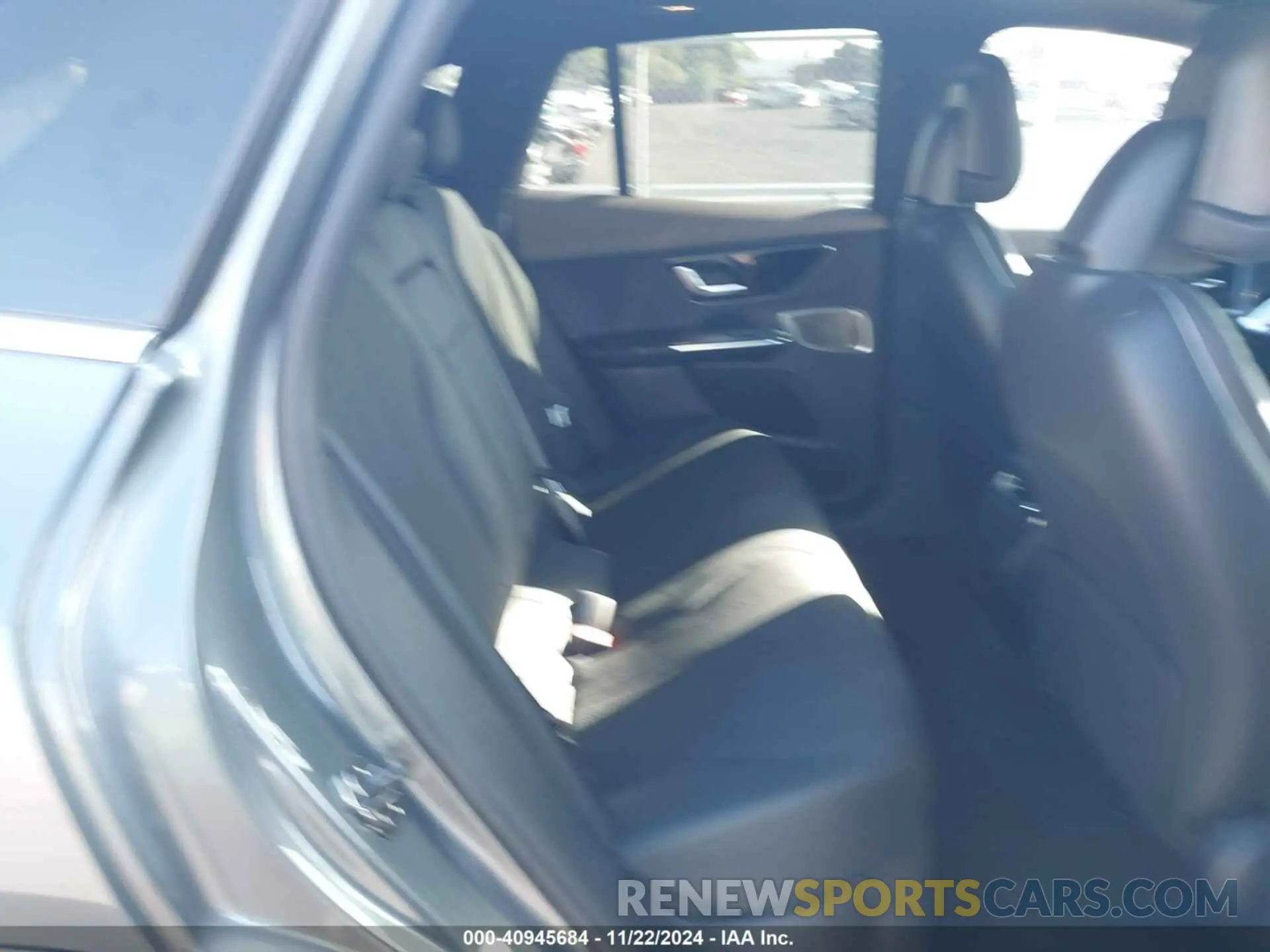 8 Photograph of a damaged car 4JGGM1CB5PA020332 MERCEDES-BENZ EQE 350 SUV 2023