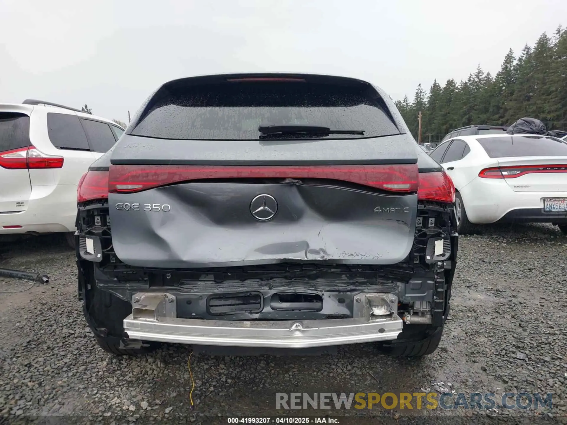 17 Photograph of a damaged car 4JGGM1CB7PA019795 MERCEDES-BENZ EQE 350 SUV 2023
