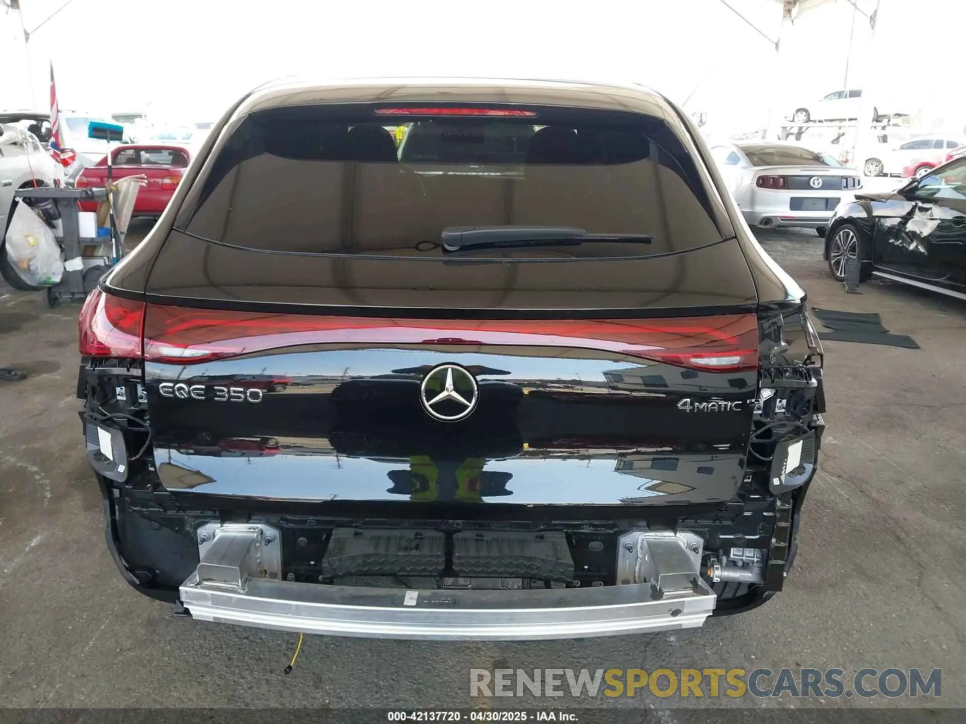 17 Photograph of a damaged car 4JGGM1CB7PA039514 MERCEDES-BENZ EQE 350 SUV 2023