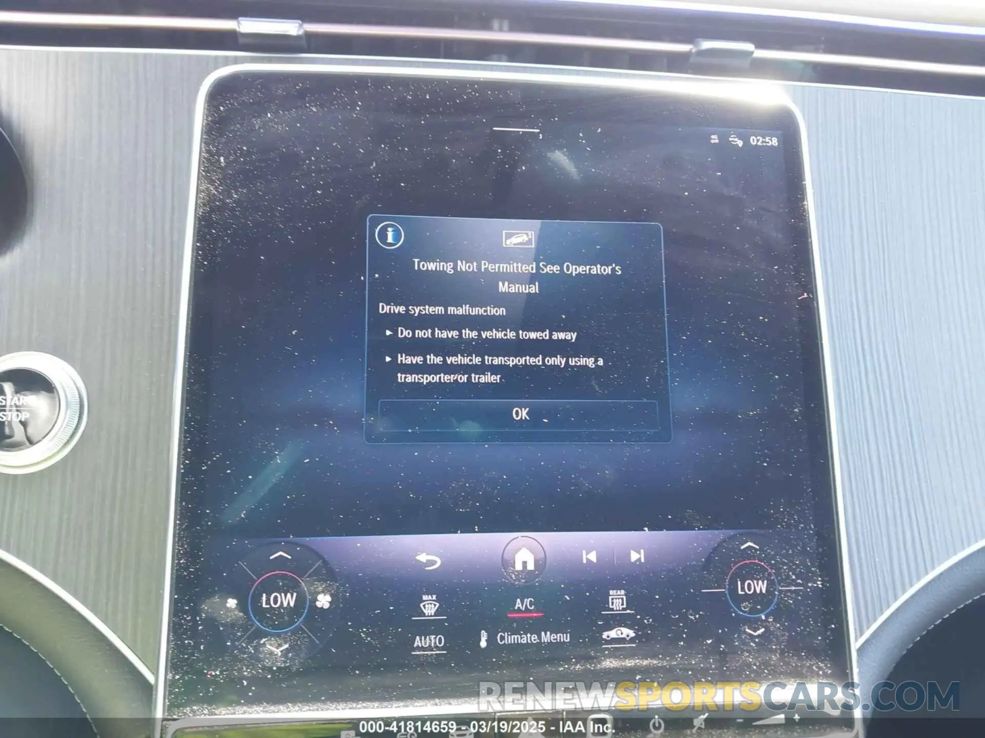 18 Photograph of a damaged car 4JGGM2BB9PA014606 MERCEDES-BENZ EQE 350+ SUV 2023