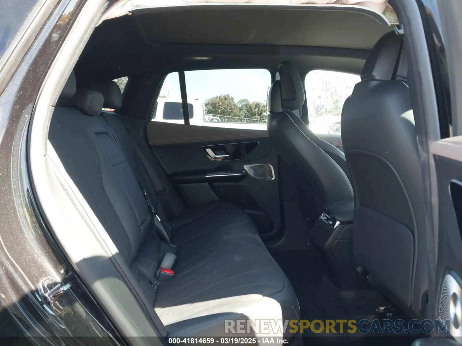 8 Photograph of a damaged car 4JGGM2BB9PA014606 MERCEDES-BENZ EQE 350+ SUV 2023