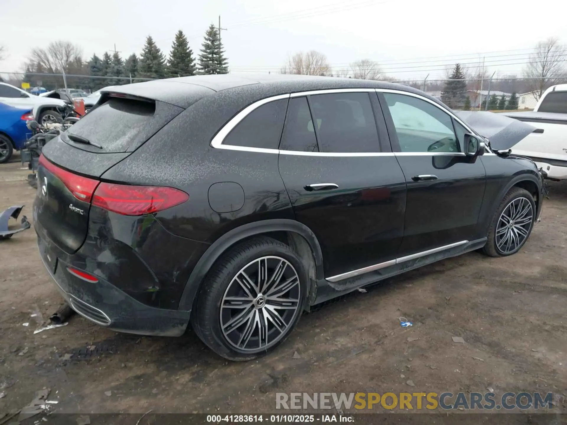 4 Photograph of a damaged car 4JGGM1CB6RA058476 MERCEDES-BENZ EQE 350 SUV 2024