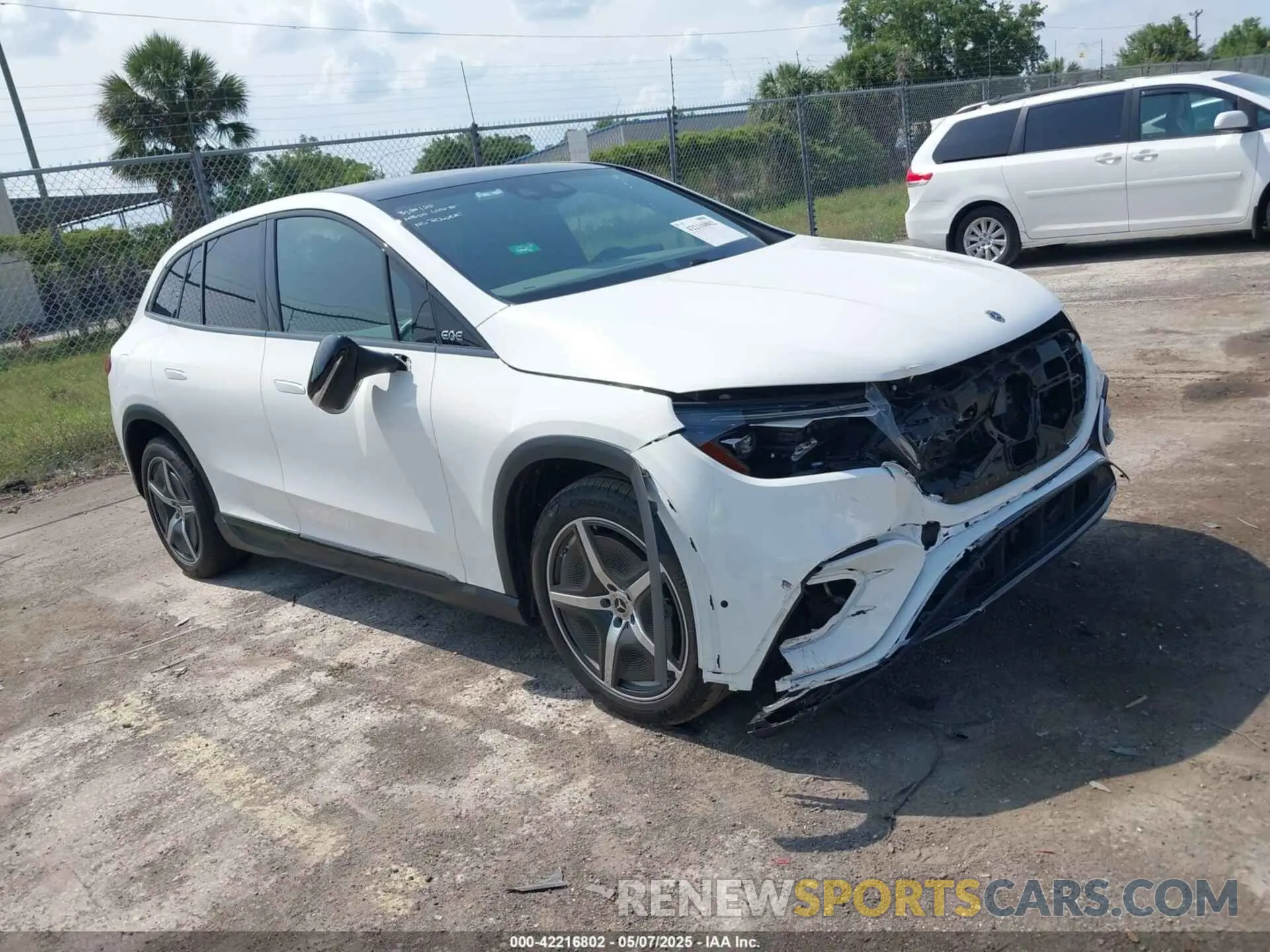 1 Photograph of a damaged car 4JGGM2BB0RA053569 MERCEDES-BENZ EQE 350+ SUV 2024