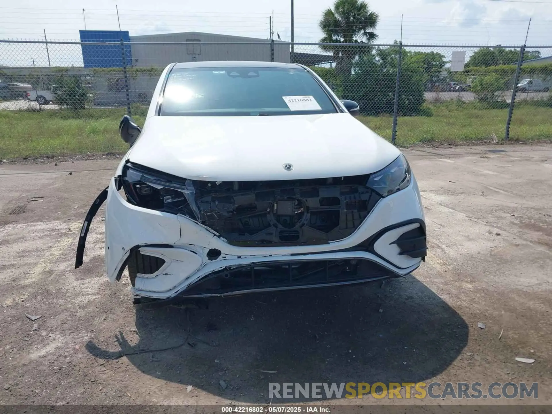 12 Photograph of a damaged car 4JGGM2BB0RA053569 MERCEDES-BENZ EQE 350+ SUV 2024