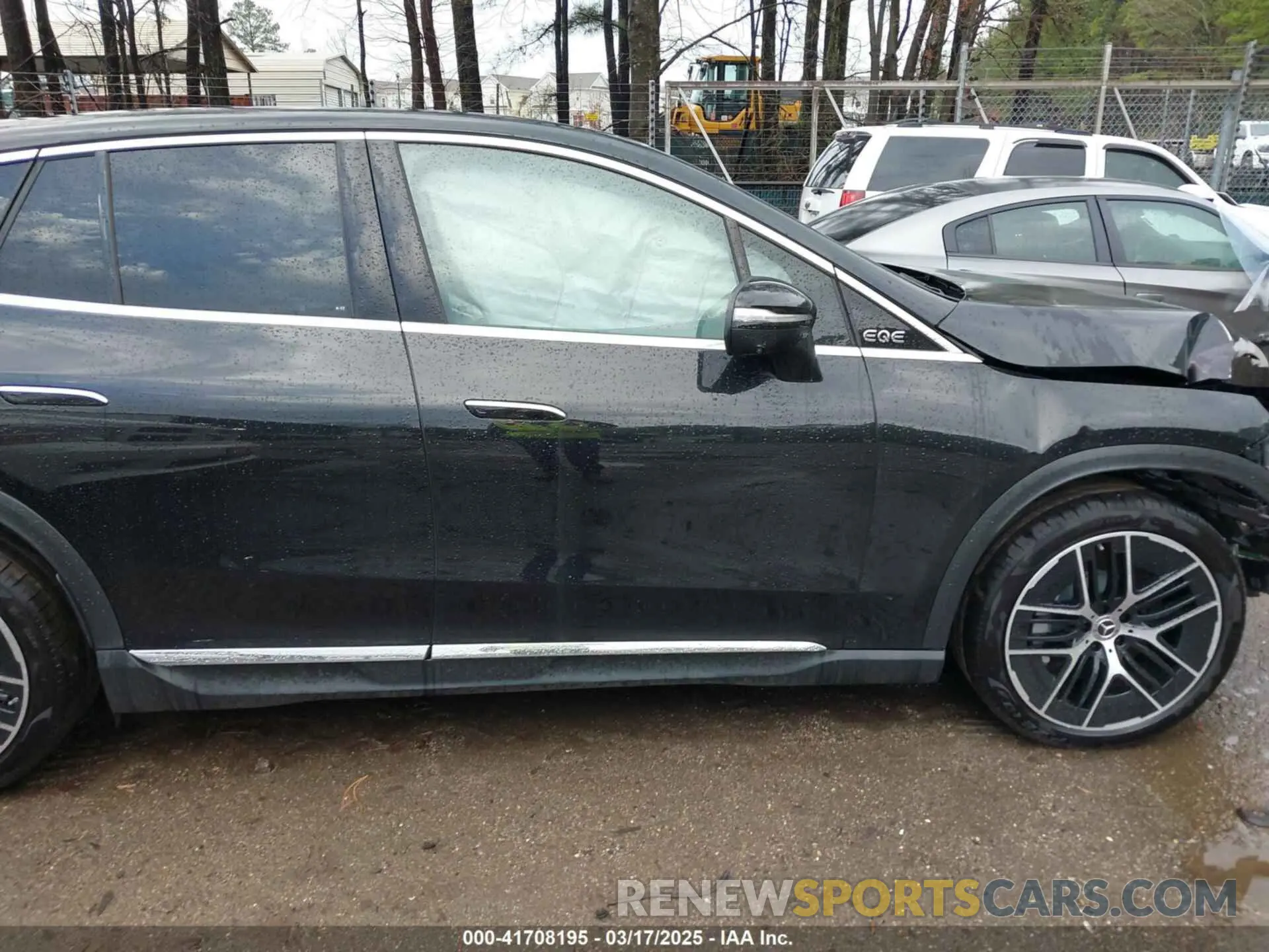 13 Photograph of a damaged car 4JGGM2BB8RA045638 MERCEDES-BENZ EQE 350+ SUV 2024