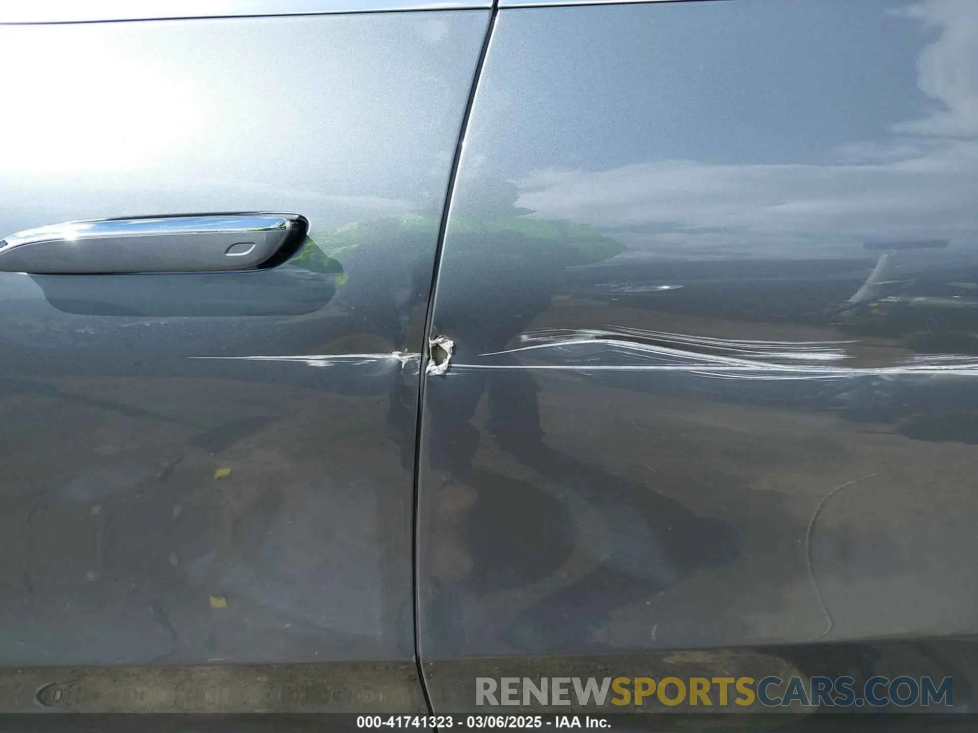 23 Photograph of a damaged car 4JGGM2CB0PA019157 MERCEDES-BENZ EQE 500 SUV 2023