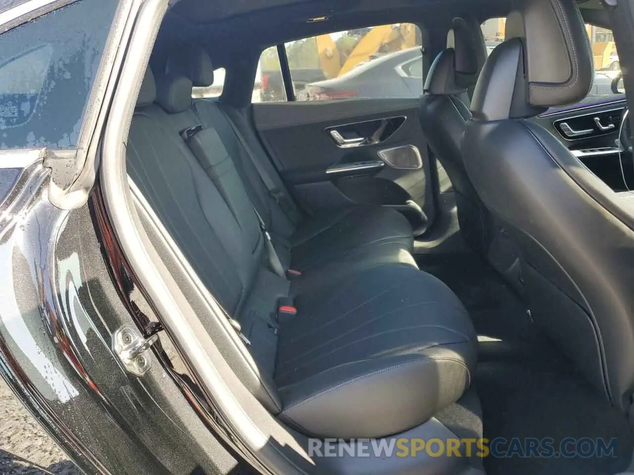 10 Photograph of a damaged car W1KEG2BB0PF018295 MERCEDES-BENZ EQE SEDAN 2023