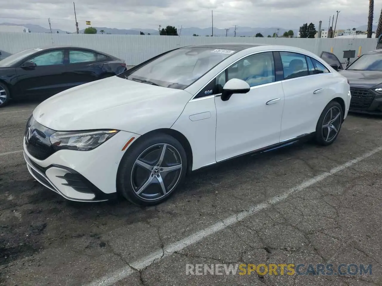 1 Photograph of a damaged car W1KEG2BB2PF014099 MERCEDES-BENZ EQE SEDAN 2023
