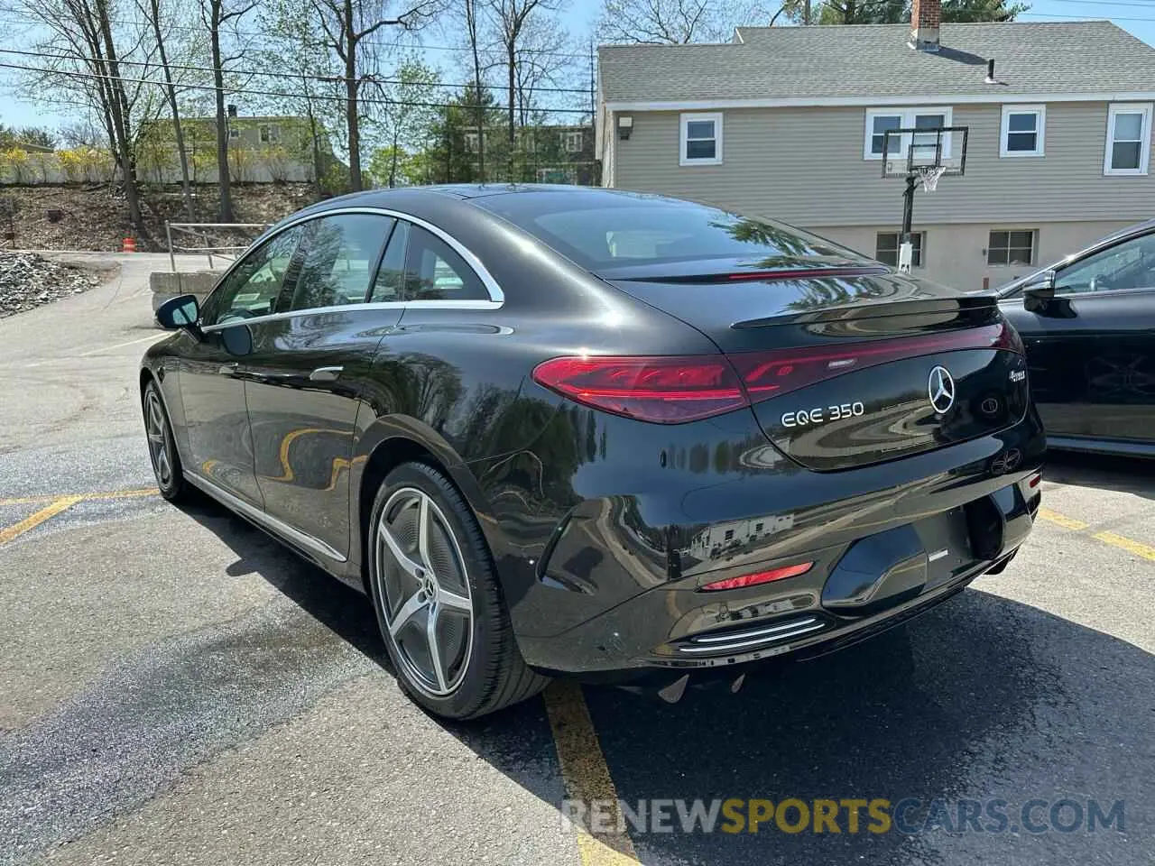 2 Photograph of a damaged car W1KEG1CB2RF054226 MERCEDES-BENZ EQE SEDAN 2024