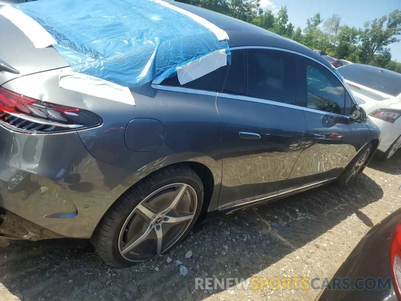 3 Photograph of a damaged car W1KEG2BB2RF054699 MERCEDES-BENZ EQE SEDAN 2024