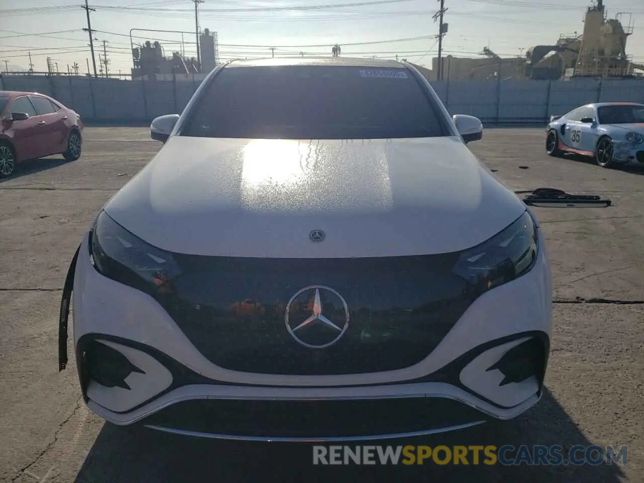 5 Photograph of a damaged car 4JGGM1CB2PA005660 MERCEDES-BENZ EQE SUV 35 2023