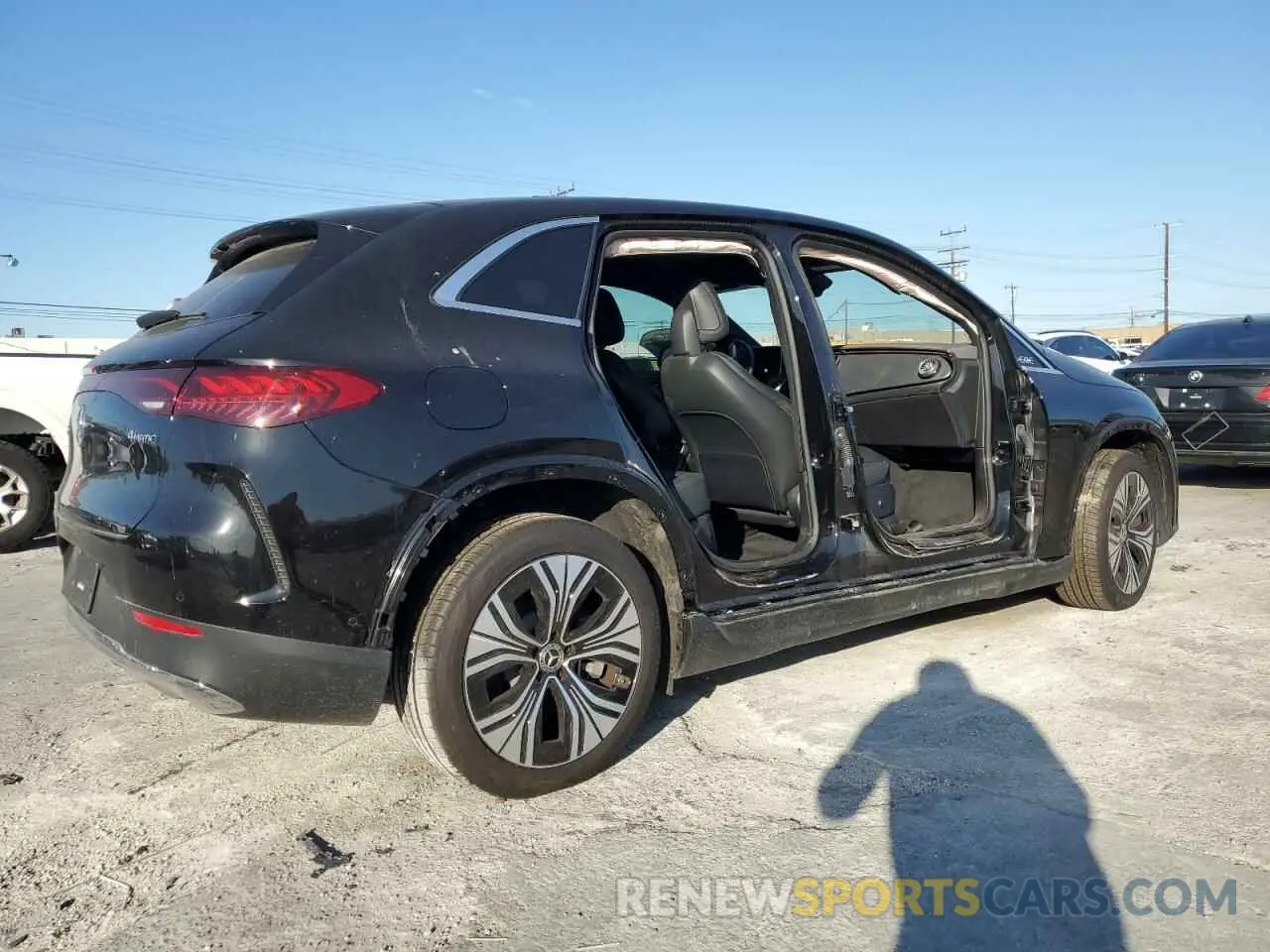 3 Photograph of a damaged car 4JGGM1CB2PA032941 MERCEDES-BENZ EQE SUV 35 2023