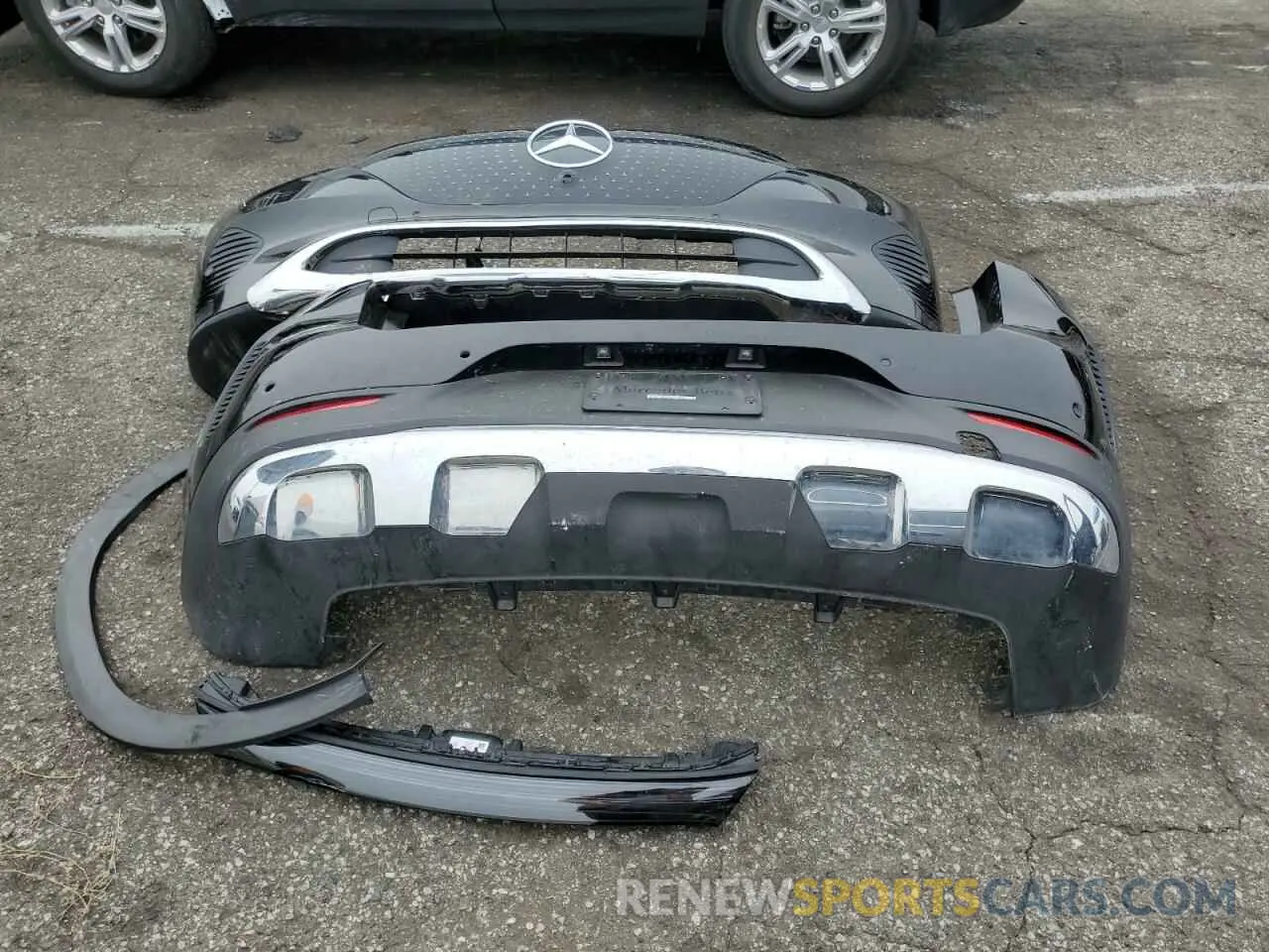 13 Photograph of a damaged car 4JGGM1CB3PA011144 MERCEDES-BENZ EQE SUV 35 2023