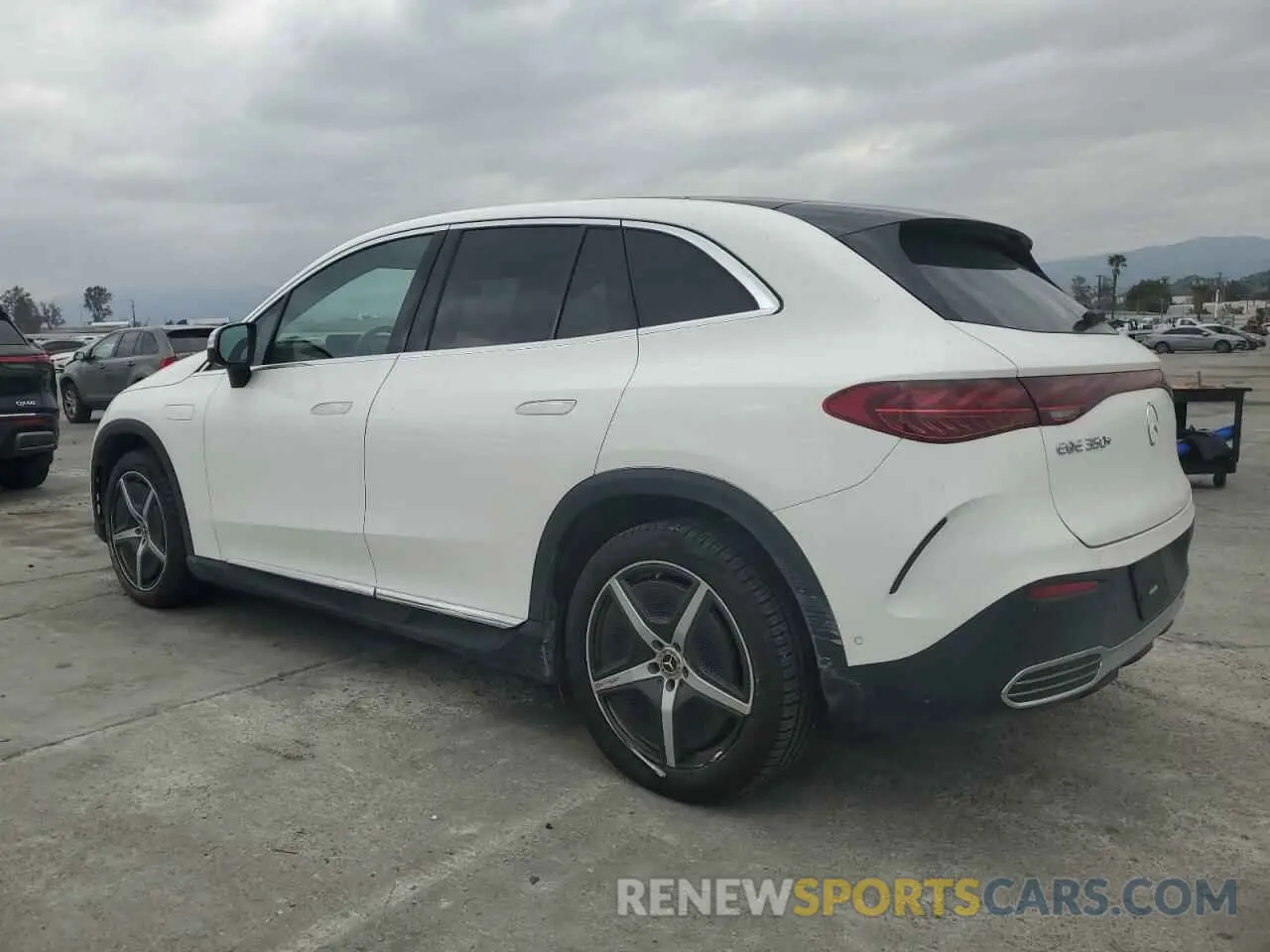 2 Photograph of a damaged car 4JGGM2BB7PA031131 MERCEDES-BENZ EQE SUV 35 2023