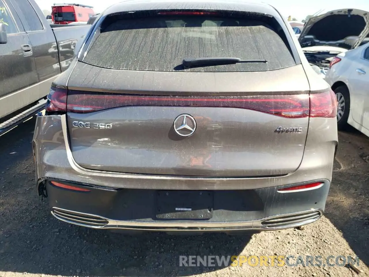 6 Photograph of a damaged car 4JGGM1CB3RA045264 MERCEDES-BENZ EQE SUV 35 2024