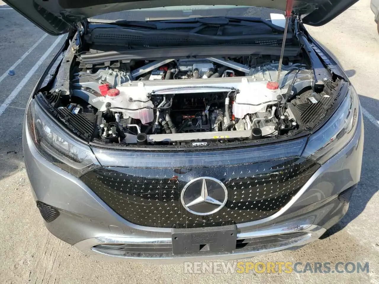 11 Photograph of a damaged car 4JGGM2BB0RA046069 MERCEDES-BENZ EQE SUV 35 2024