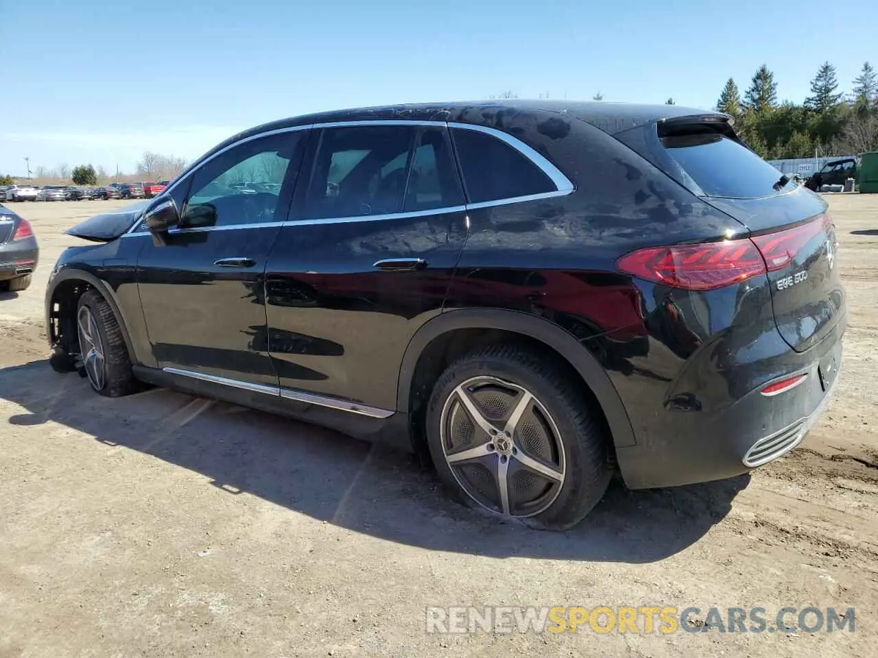 2 Photograph of a damaged car 4JGGM2CB1PA030538 MERCEDES-BENZ EQE SUV 50 2023