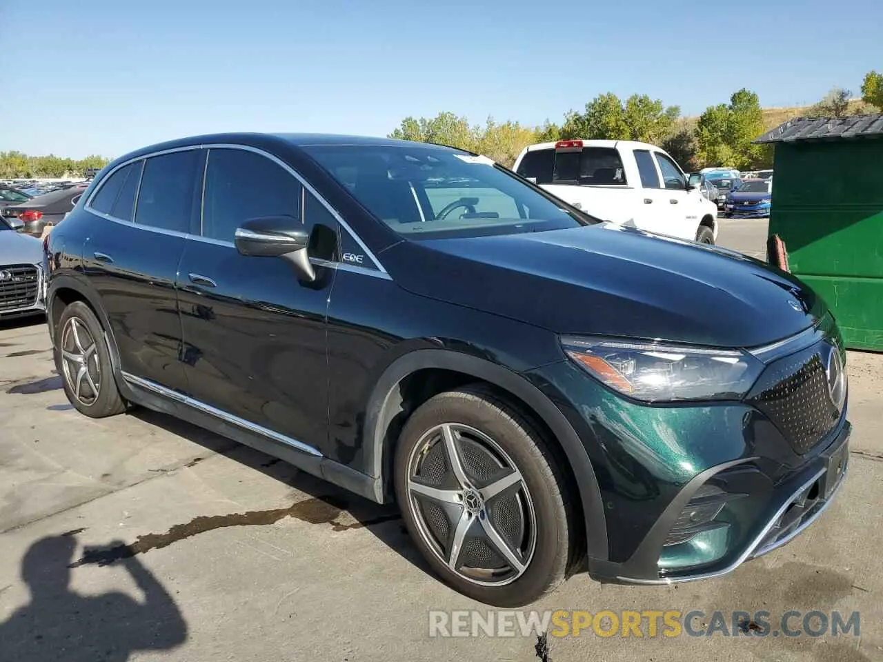 4 Photograph of a damaged car 4JGGM2CB5PA035614 MERCEDES-BENZ EQE SUV 50 2023
