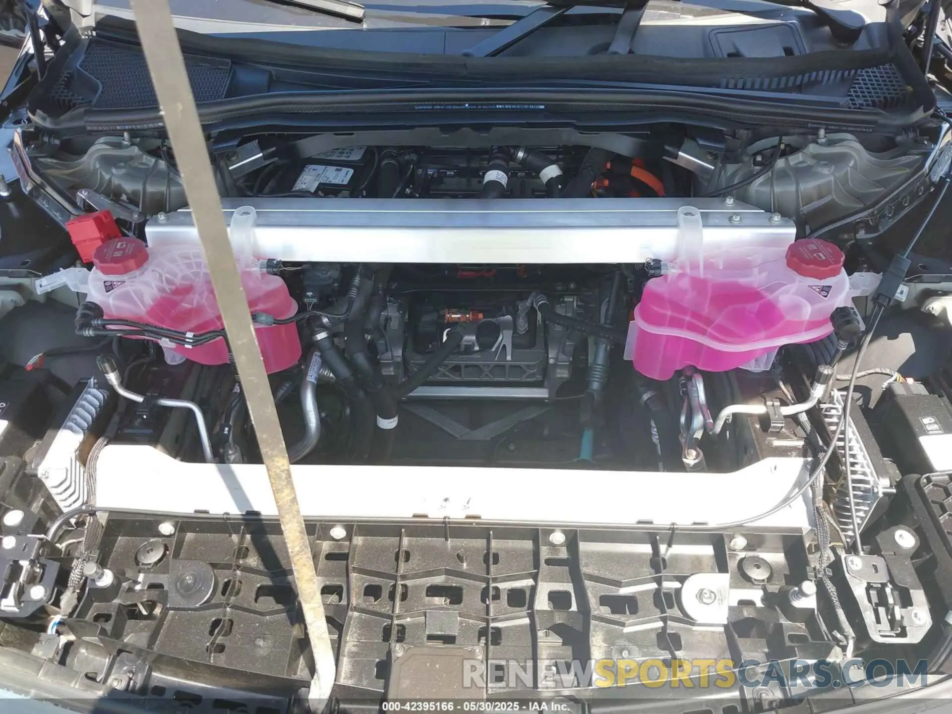 10 Photograph of a damaged car W1KCG2DB7NA015666 MERCEDES-BENZ EQS 450+ 2022