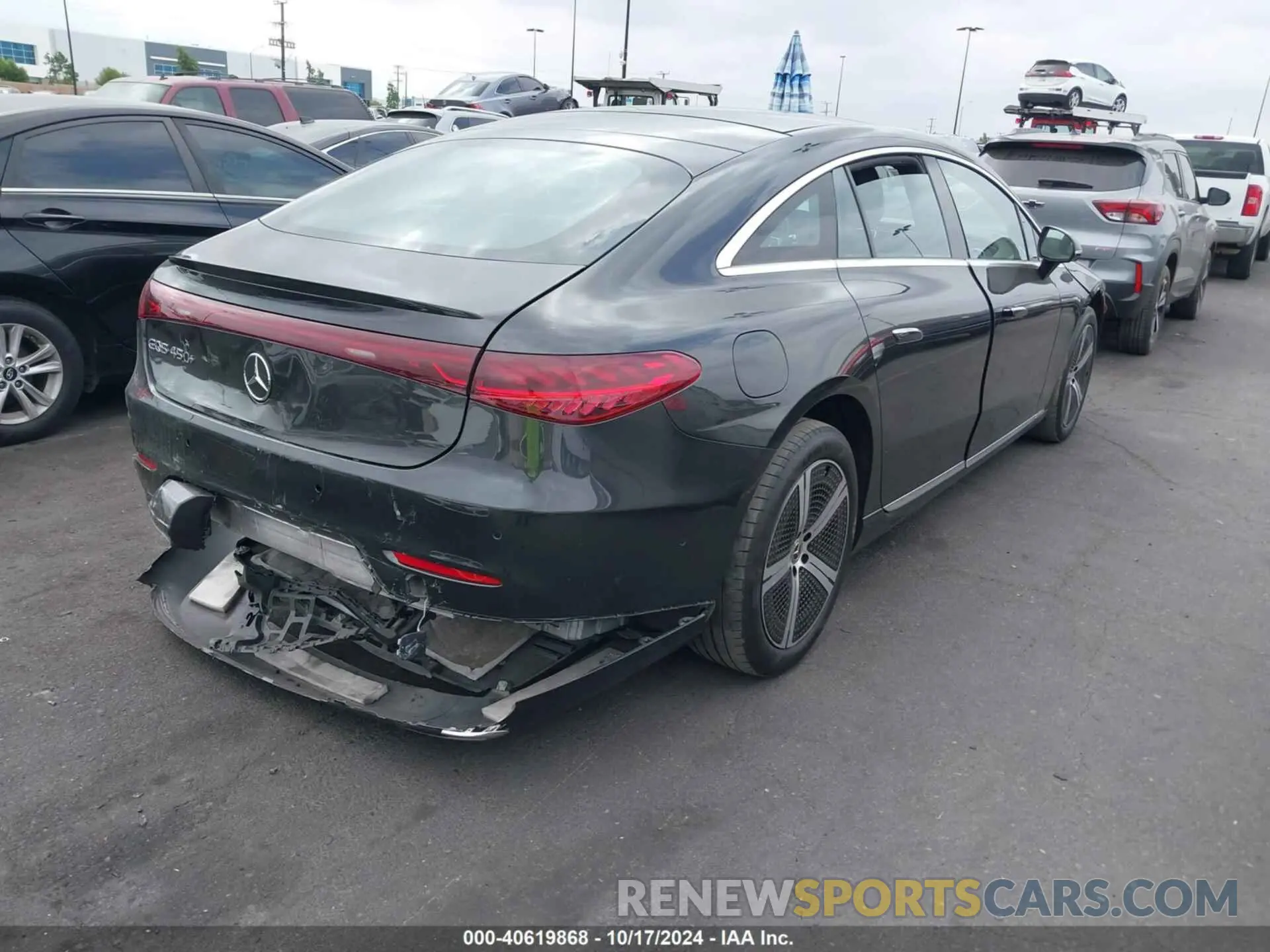 4 Photograph of a damaged car W1KCG2DB6PA024054 MERCEDES-BENZ EQS 450+ 2023