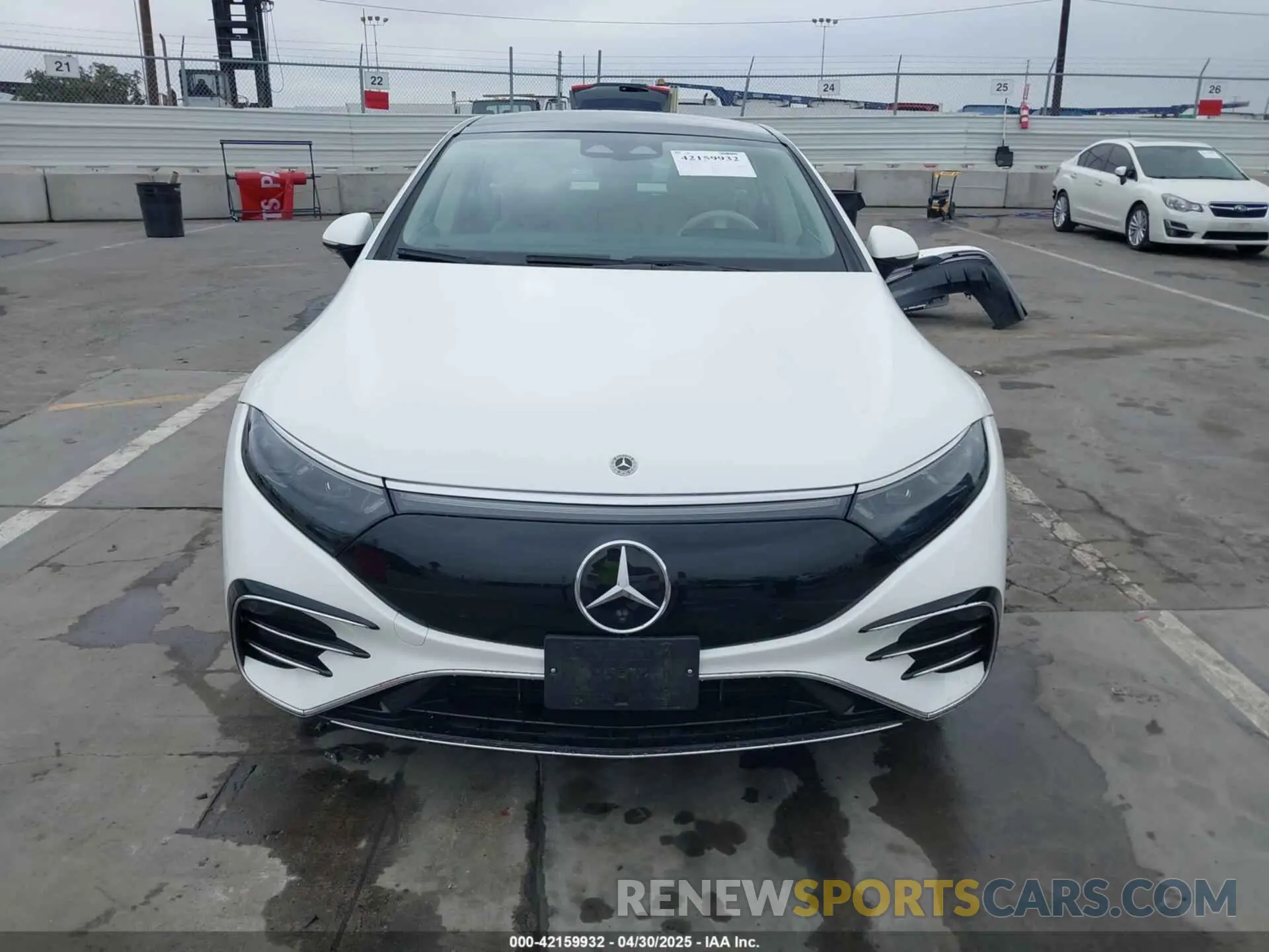 13 Photograph of a damaged car W1KCG2DB9PA033069 MERCEDES-BENZ EQS 450+ 2023