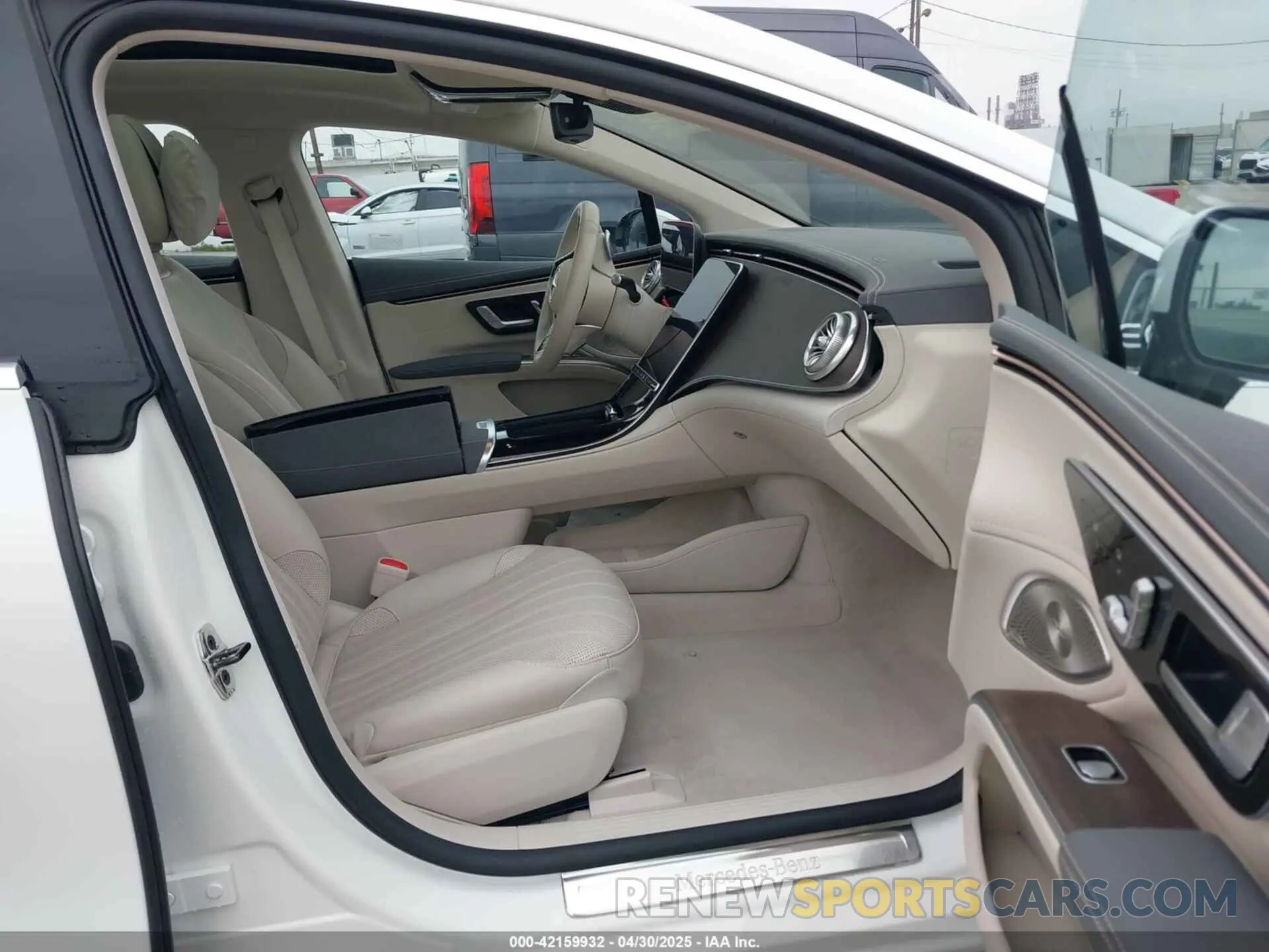 5 Photograph of a damaged car W1KCG2DB9PA033069 MERCEDES-BENZ EQS 450+ 2023