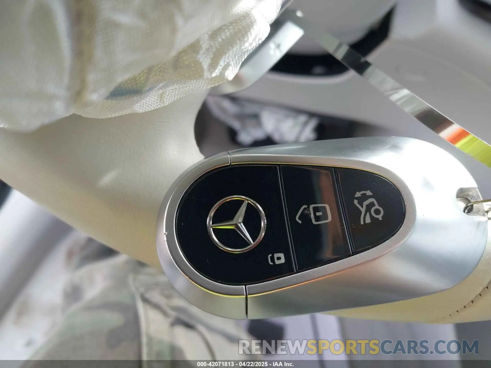 11 Photograph of a damaged car W1KCG2DBXPA033128 MERCEDES-BENZ EQS 450+ 2023