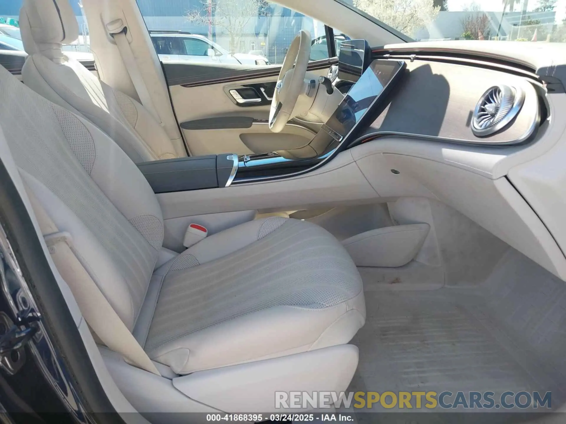 5 Photograph of a damaged car W1KCG2EB8PA036382 MERCEDES-BENZ EQS 450 2023