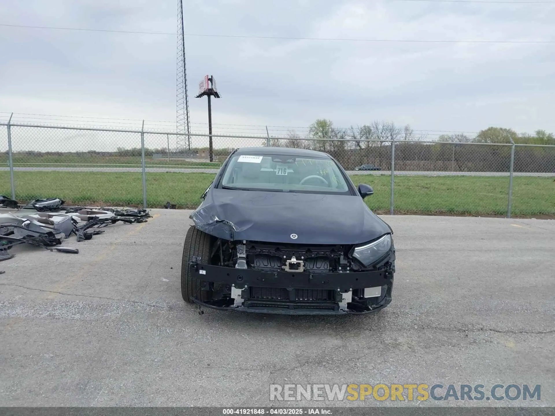 13 Photograph of a damaged car W1KCG2EB8PA040061 MERCEDES-BENZ EQS 450 2023
