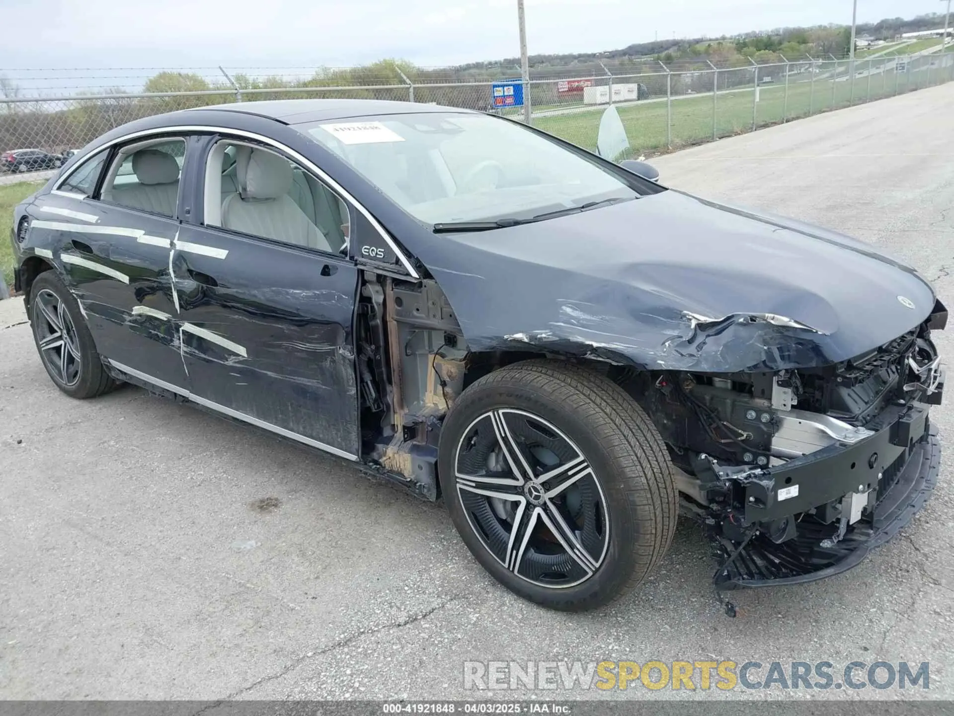 6 Photograph of a damaged car W1KCG2EB8PA040061 MERCEDES-BENZ EQS 450 2023