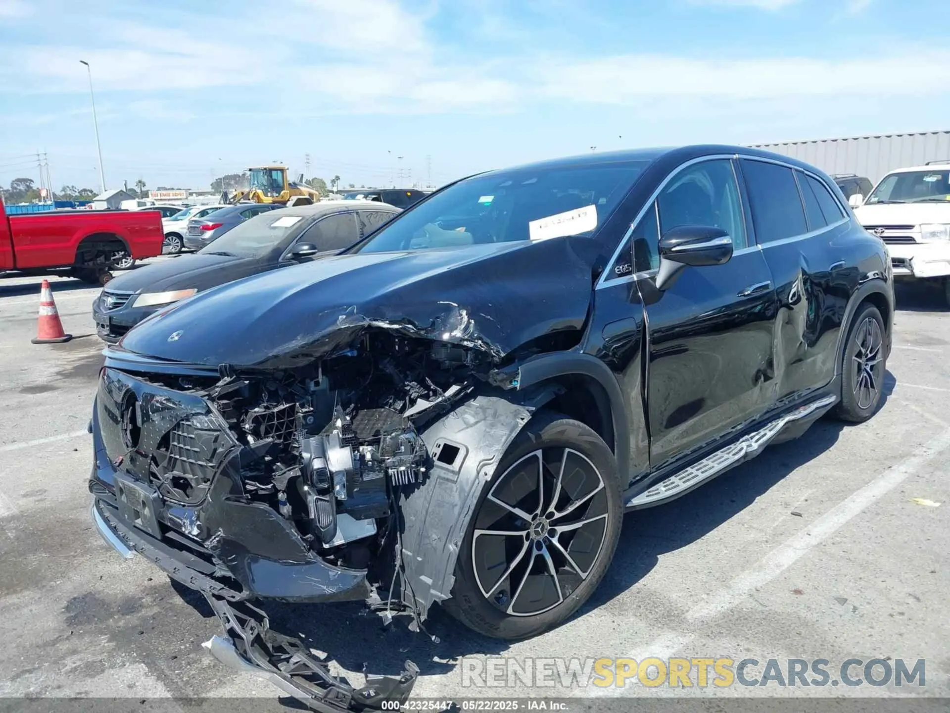2 Photograph of a damaged car 4JGDM2DB1PA021193 MERCEDES-BENZ EQS 450+ SUV 2023