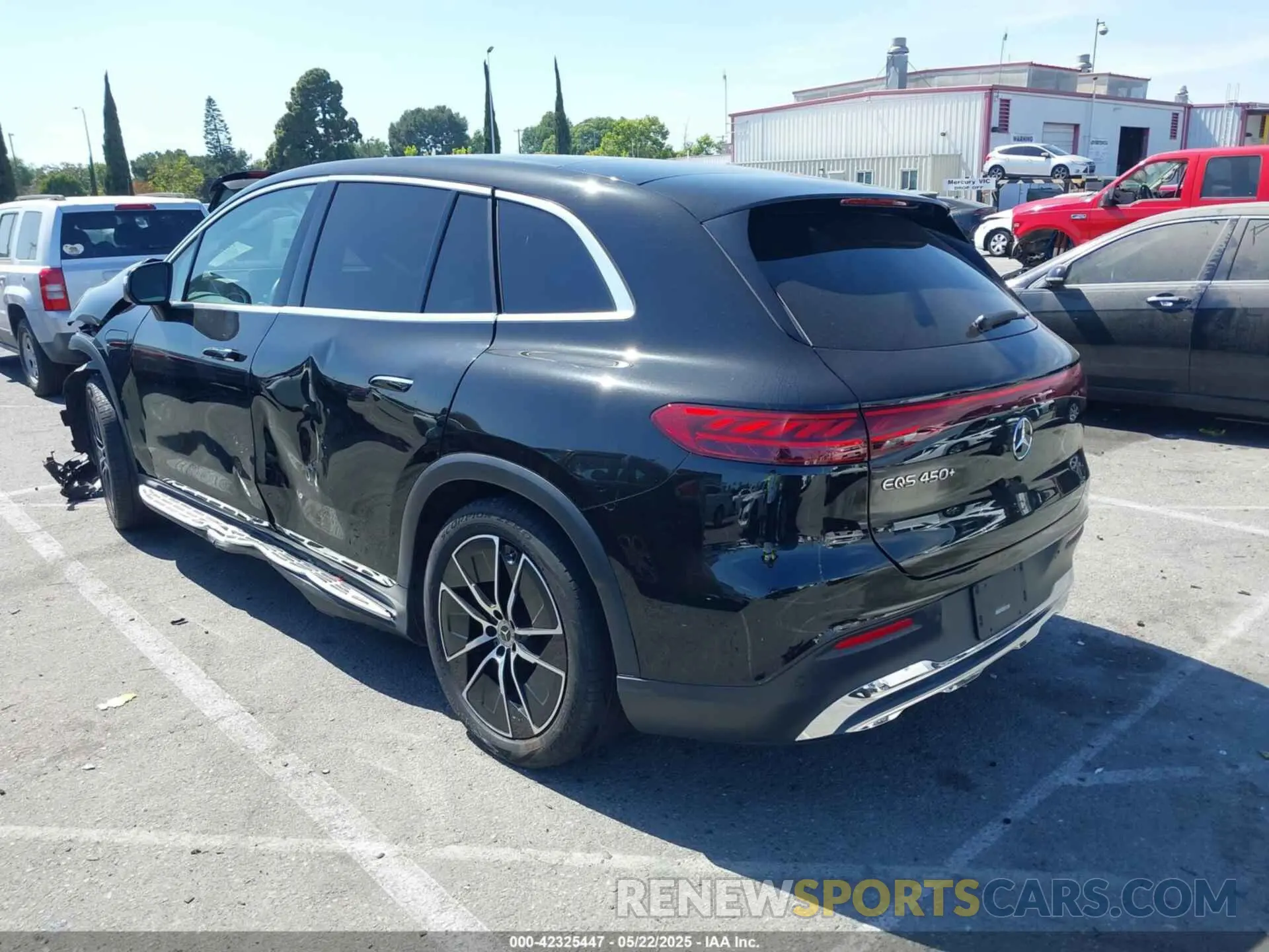 3 Photograph of a damaged car 4JGDM2DB1PA021193 MERCEDES-BENZ EQS 450+ SUV 2023