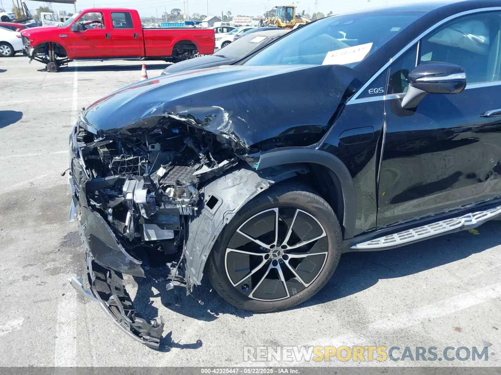 6 Photograph of a damaged car 4JGDM2DB1PA021193 MERCEDES-BENZ EQS 450+ SUV 2023