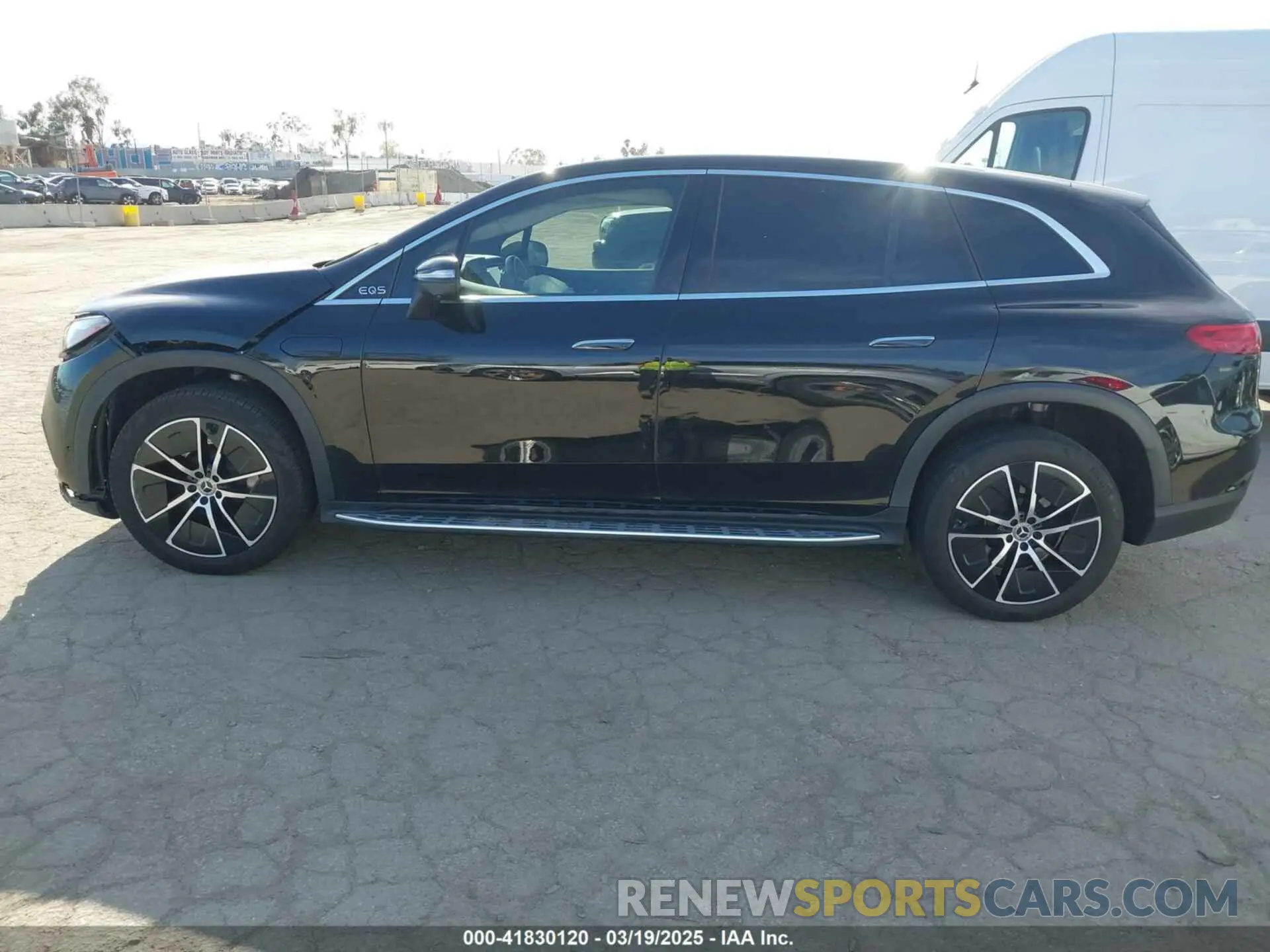 14 Photograph of a damaged car 4JGDM2DB5PA013646 MERCEDES-BENZ EQS 450+ SUV 2023