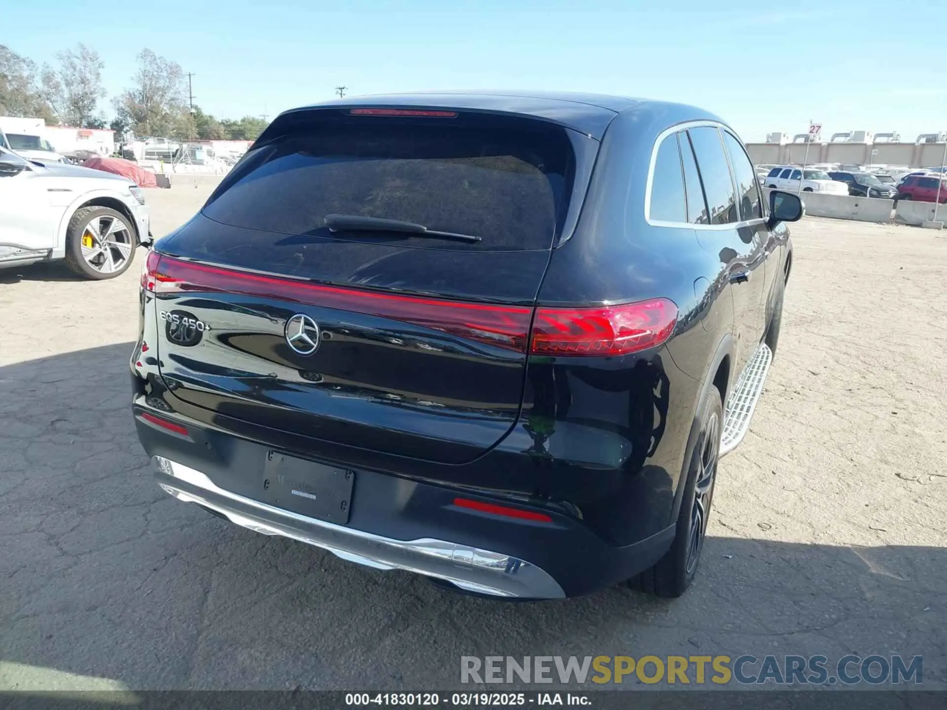 4 Photograph of a damaged car 4JGDM2DB5PA013646 MERCEDES-BENZ EQS 450+ SUV 2023