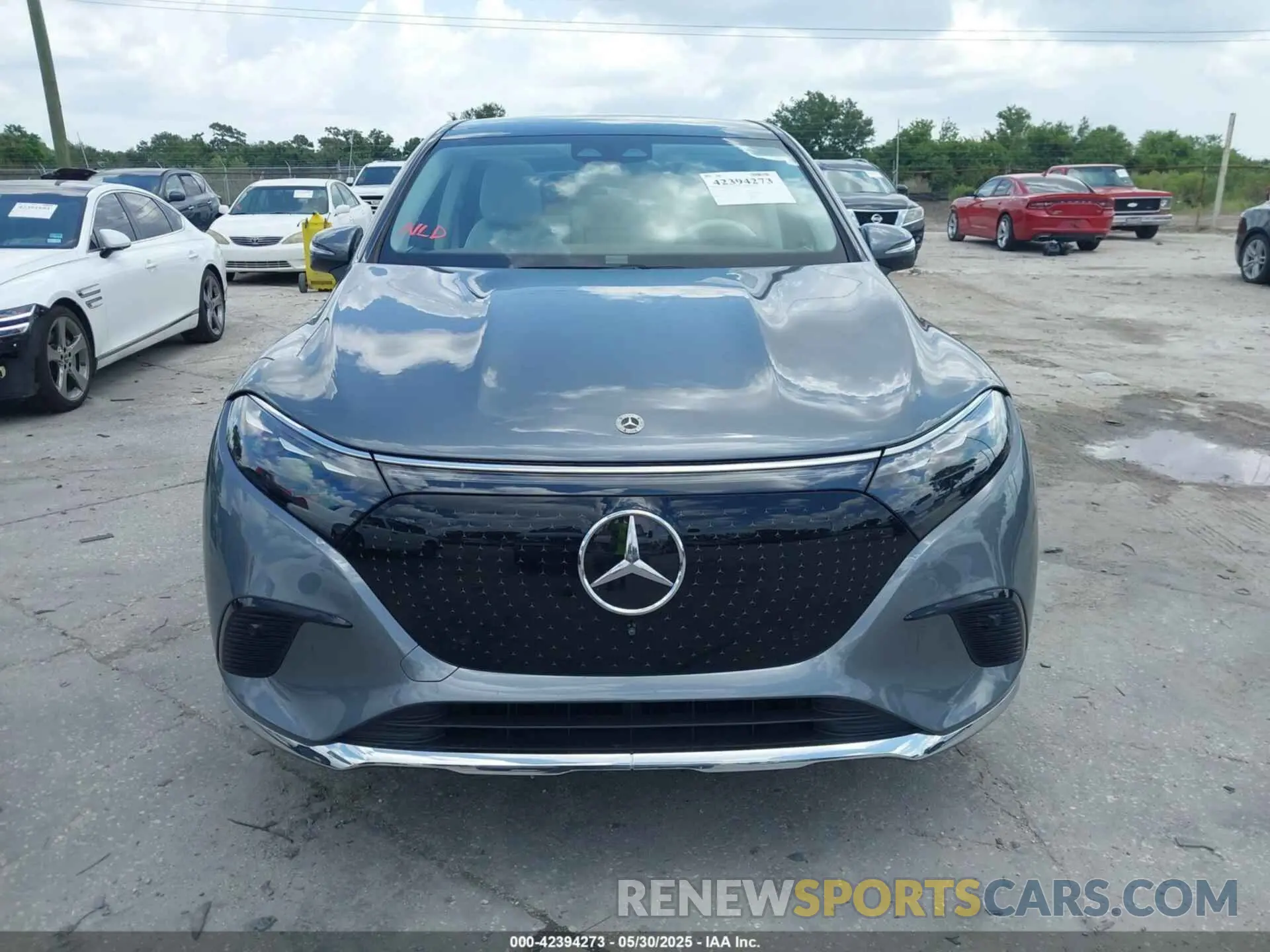 13 Photograph of a damaged car 4JGDM2DB6PA017723 MERCEDES-BENZ EQS 450+ SUV 2023